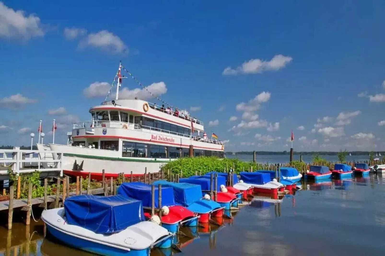 576452 - Buitenkant zomer