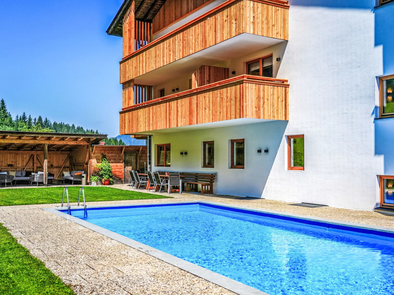 Aparthotel Iris-Buiten