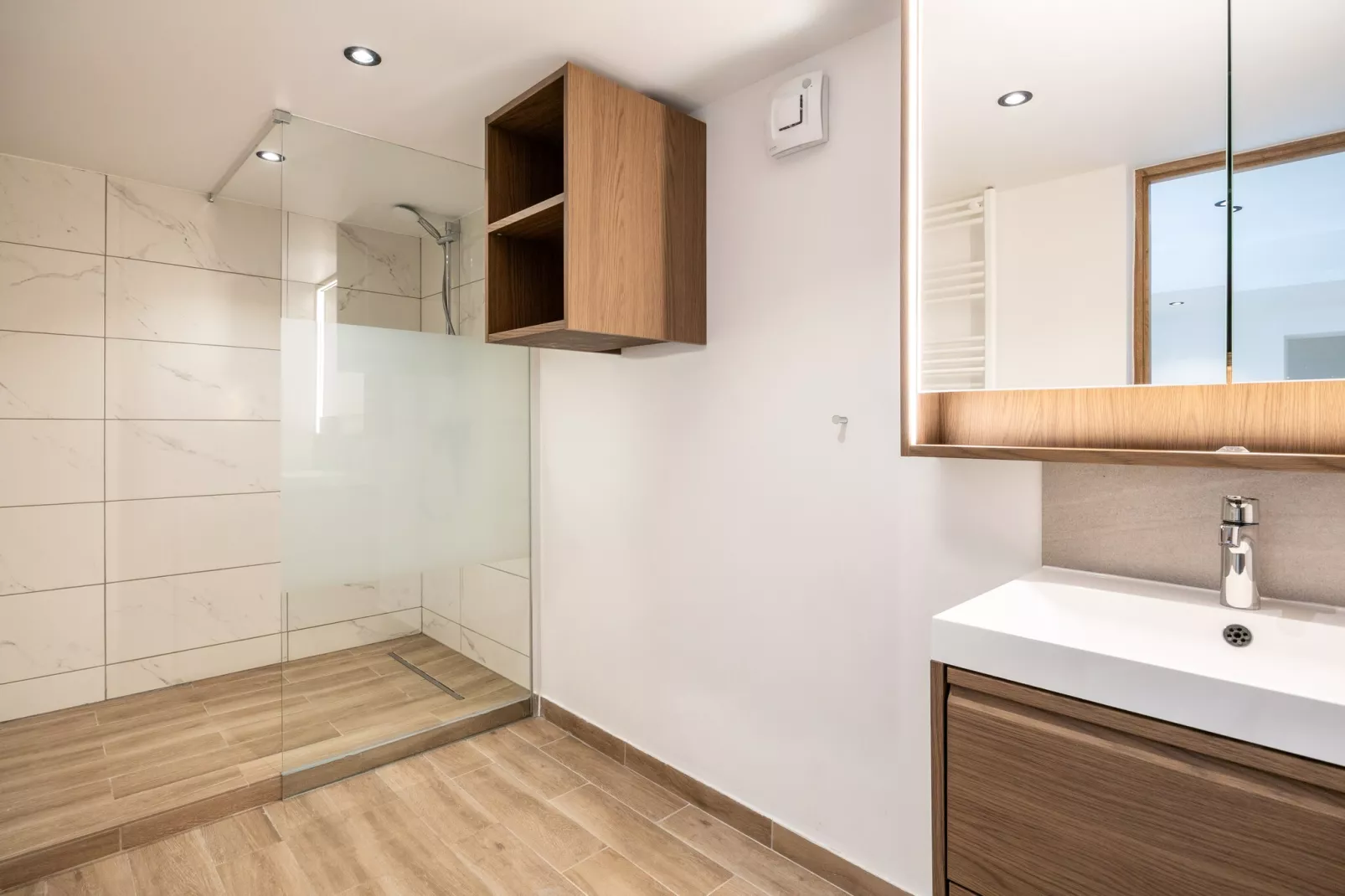 Camping Petite Suisse 7-Badkamer