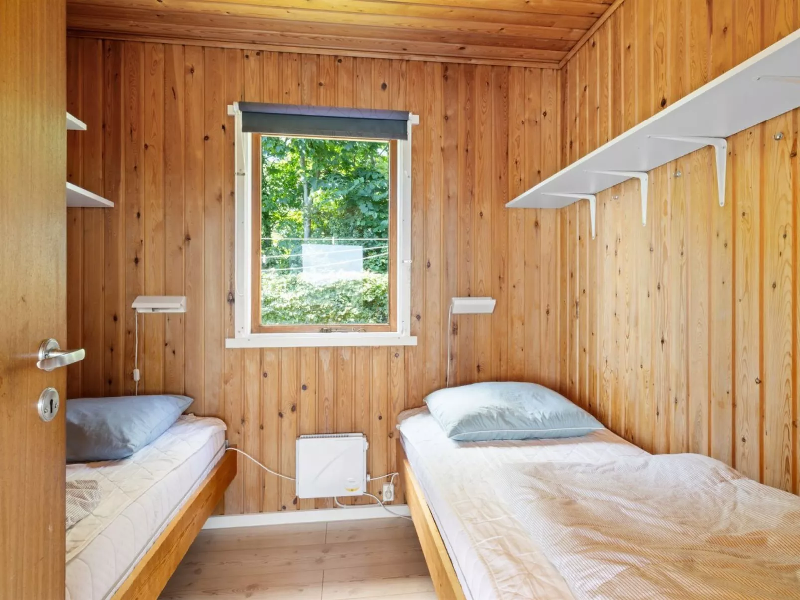 "Rajna" - 30m from the sea-Binnen