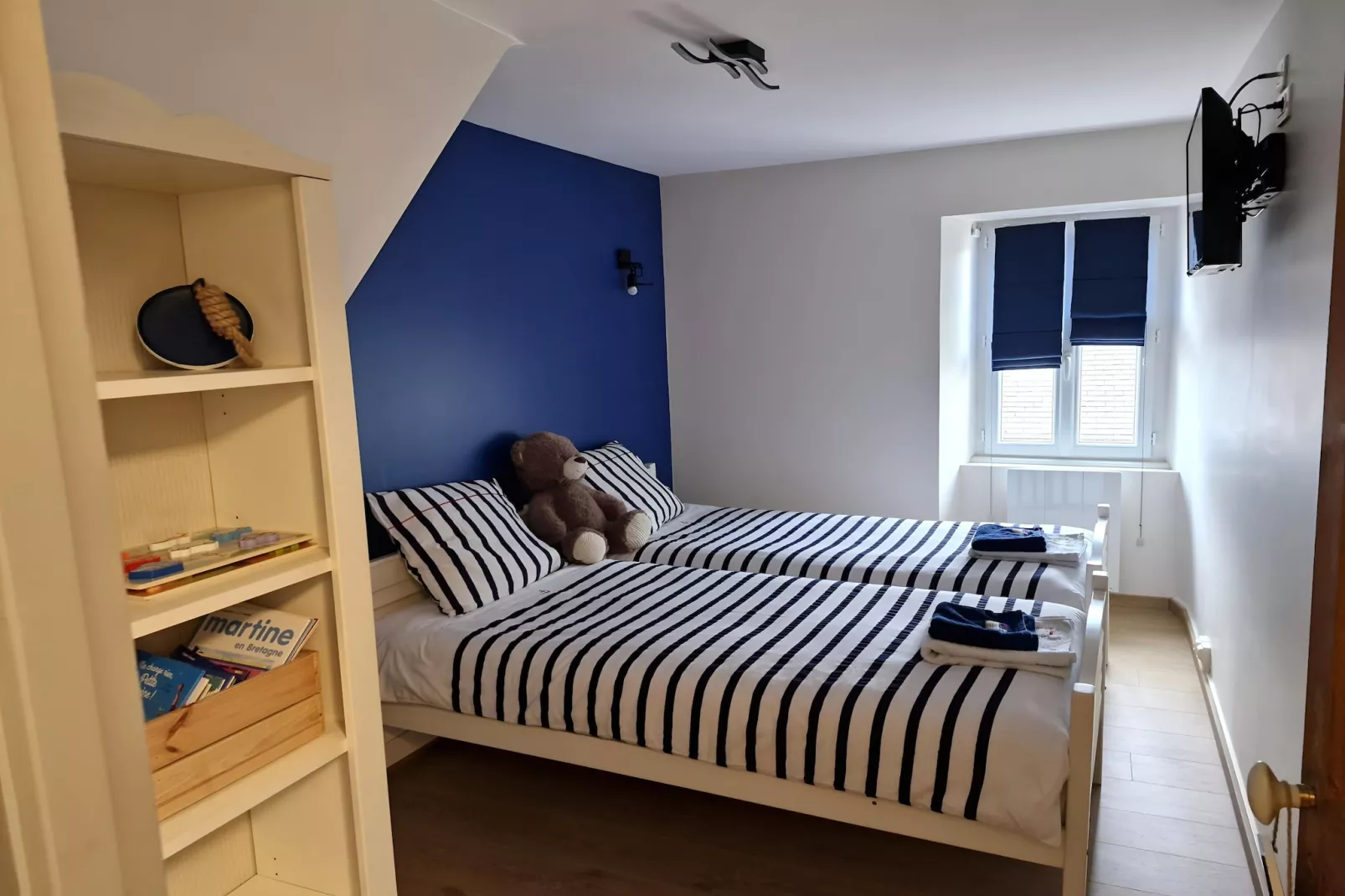 Maison de ville avec terrasse/jardin Guerlesquin-Slaapkamer