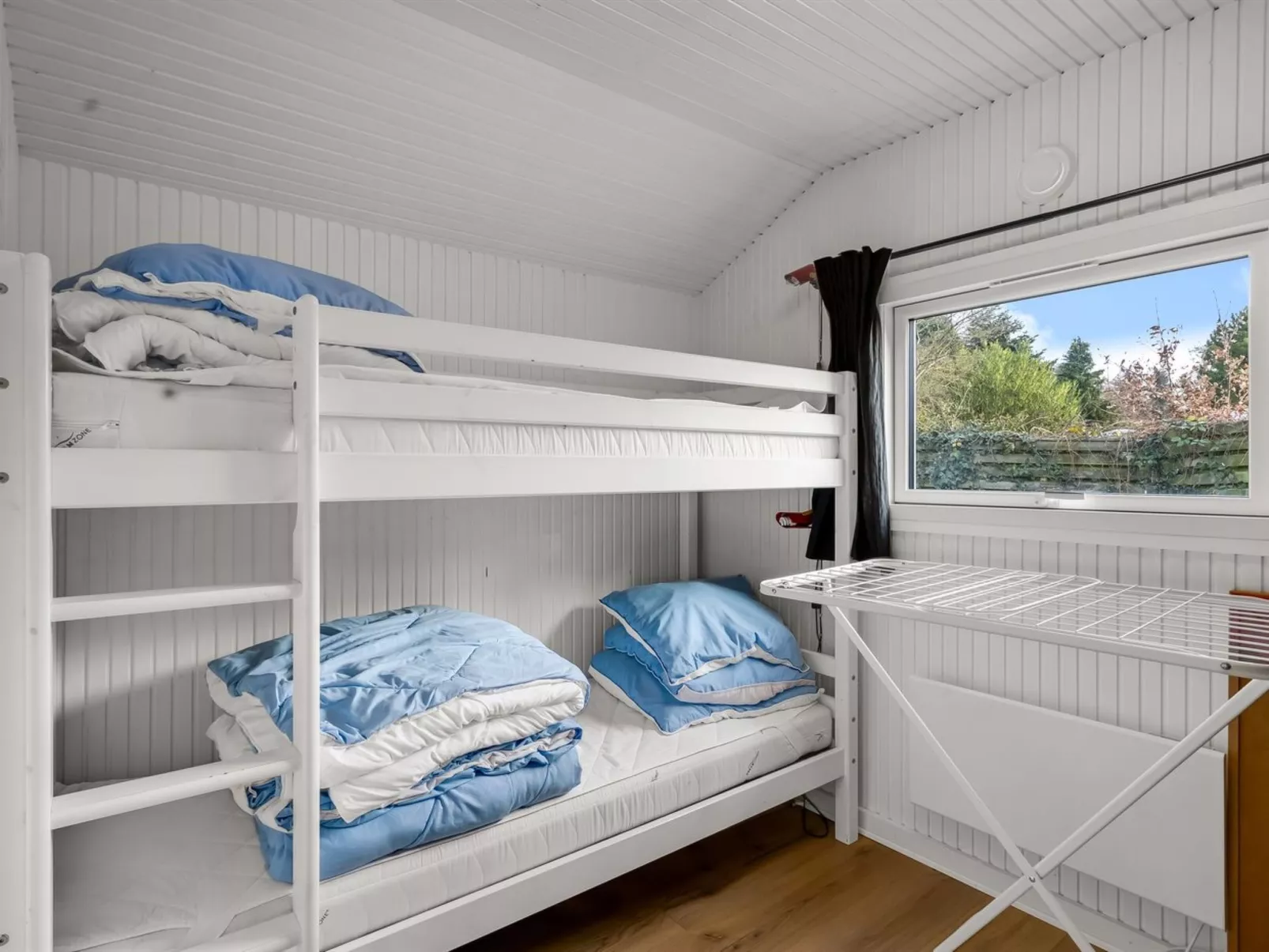 "Blandina" - 500m from the sea-Binnen