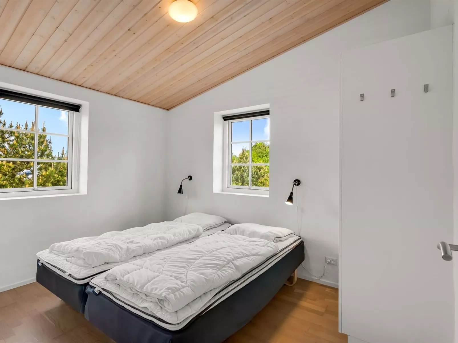 "Donco" - 3.2km from the sea - Binnen