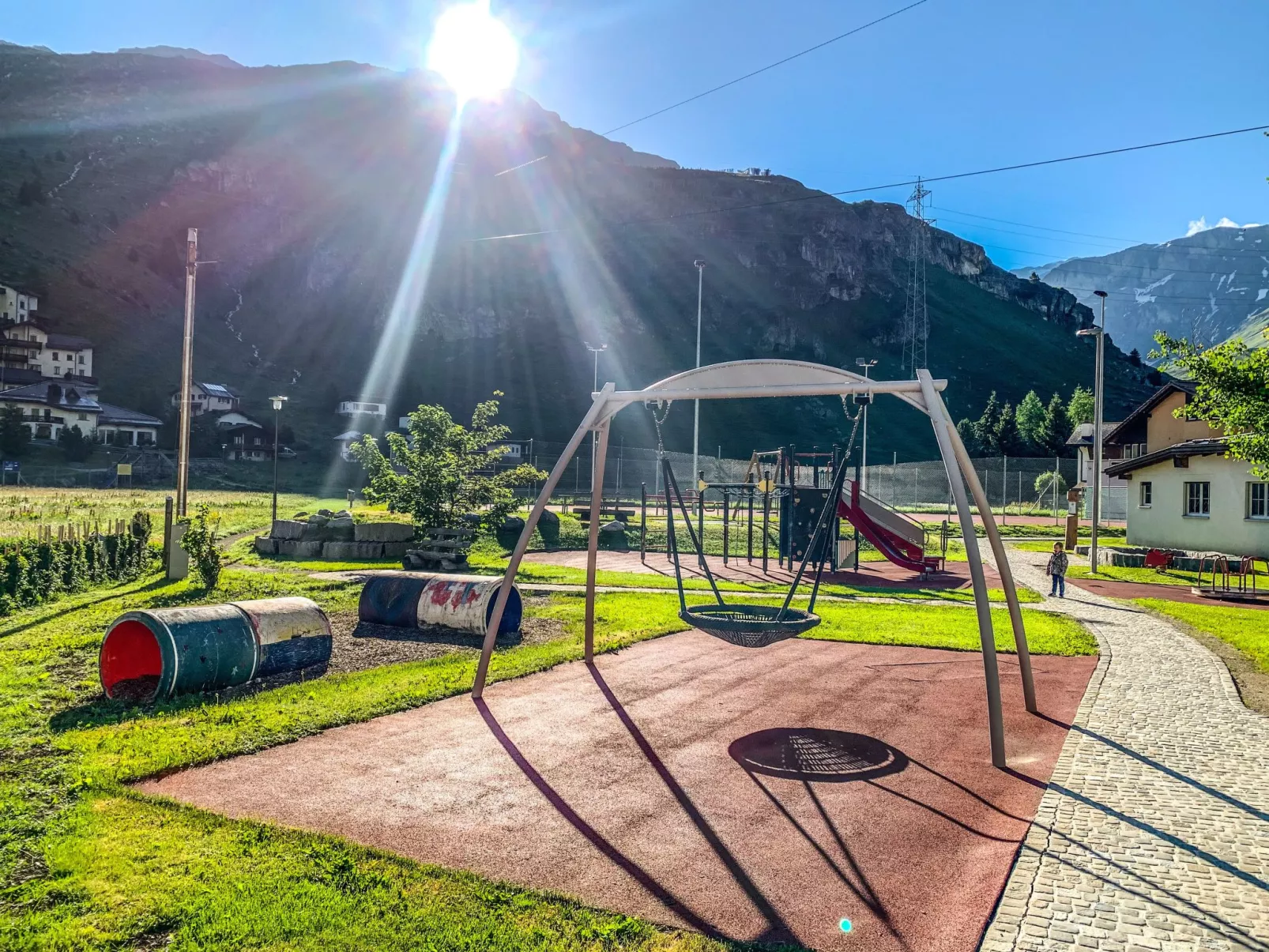 Mit Blick in die Berge - Image-tags.info