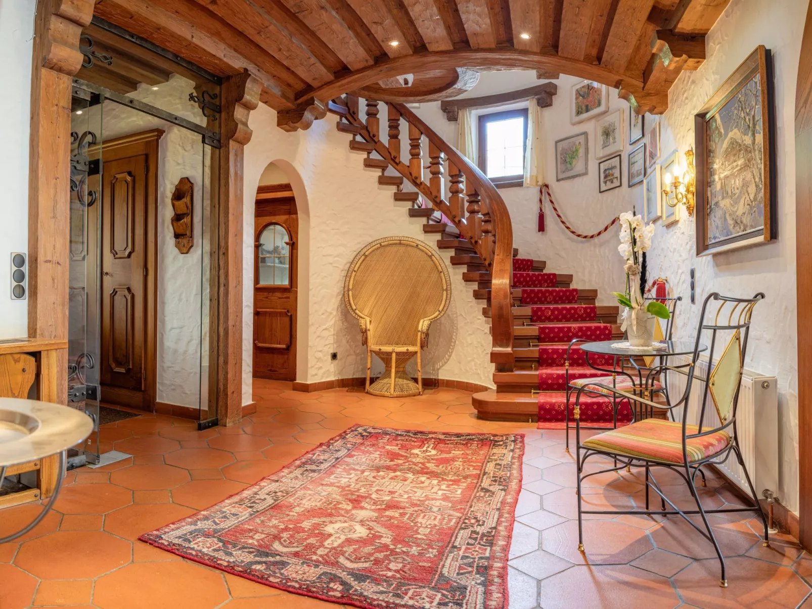 Villa Emma, Ferienhaus für bis zu 10 Personen, eigener Garten, absolute Privats - Image-tags.info