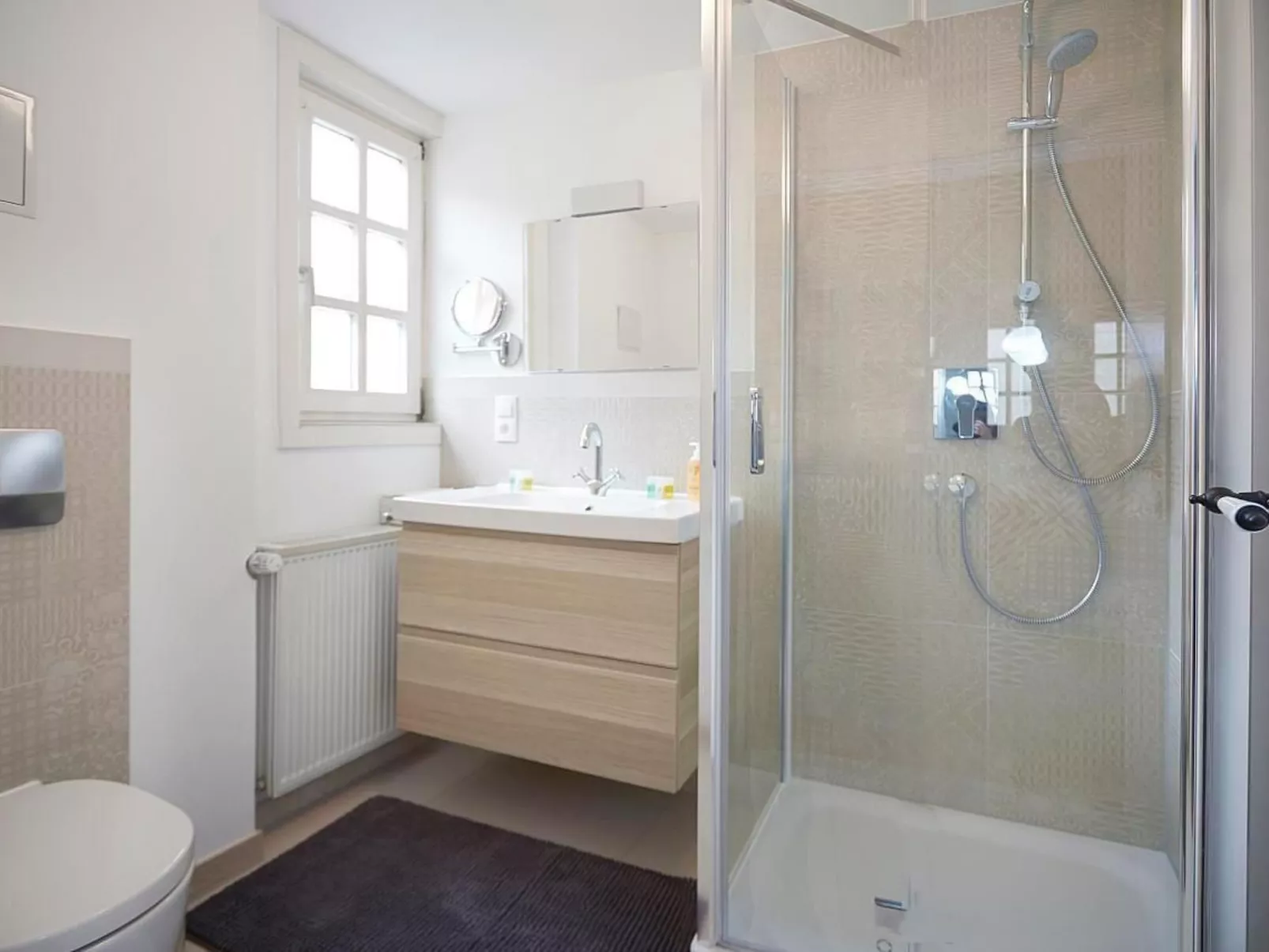 Apple Tree , direkt an der Mosel - Image-tags.info