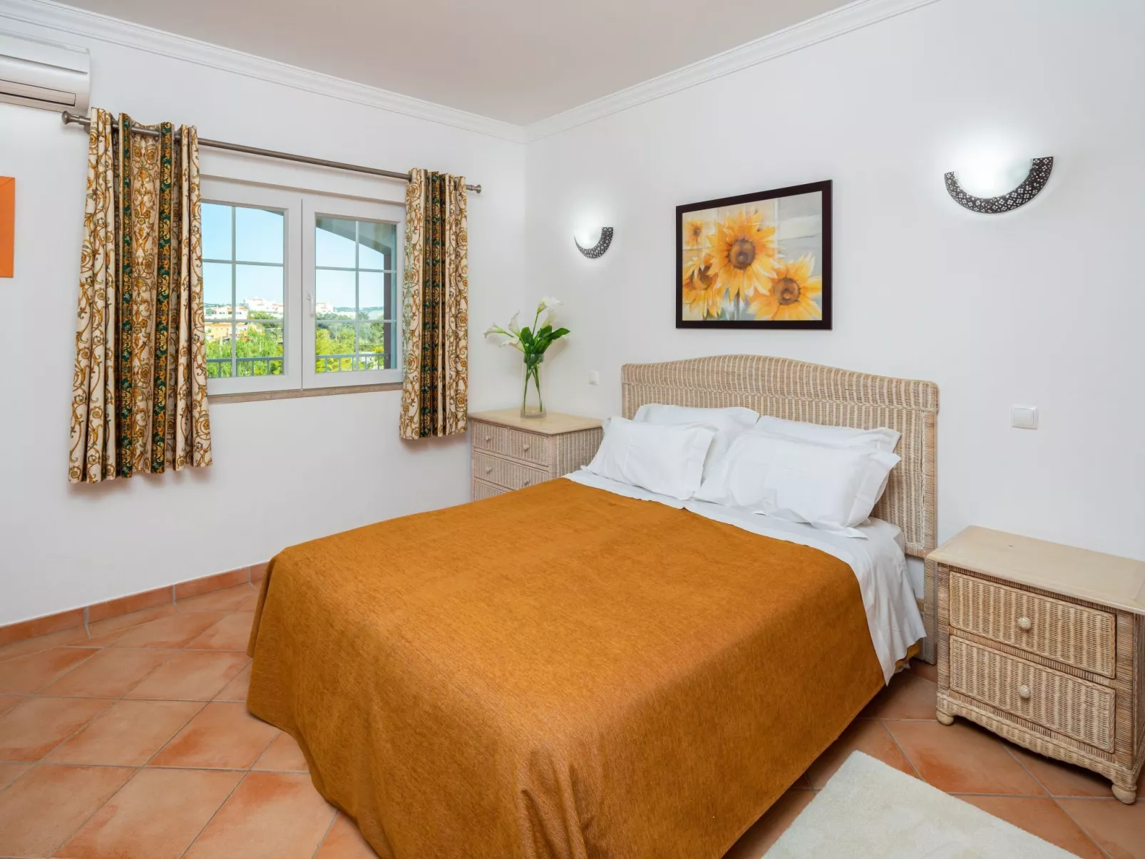 8 Schlafzimmer Villa, Pool, BBq, Strand - Image-tags.info