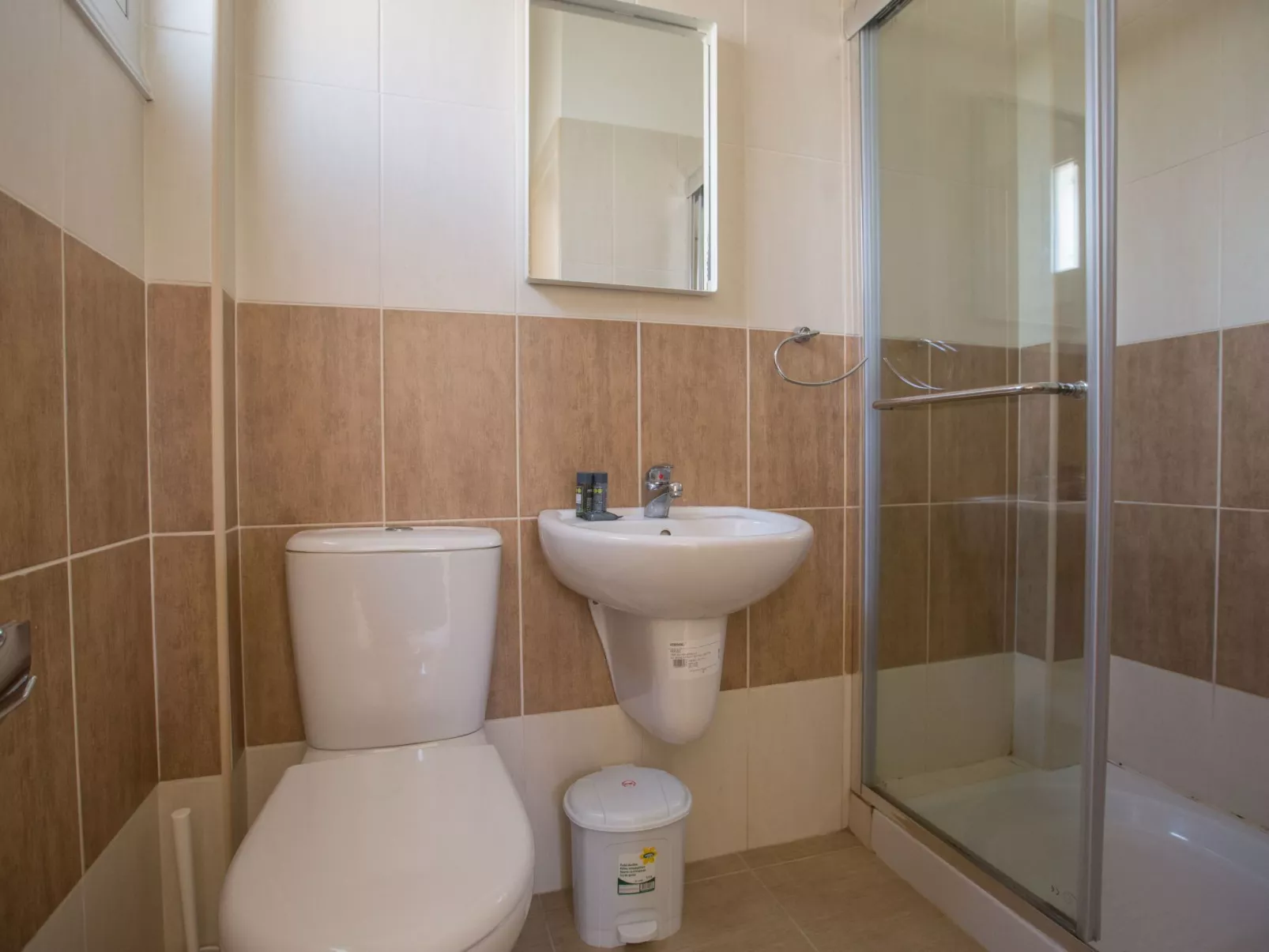 Helle Ferienvilla mit Pool - Image-tags.info