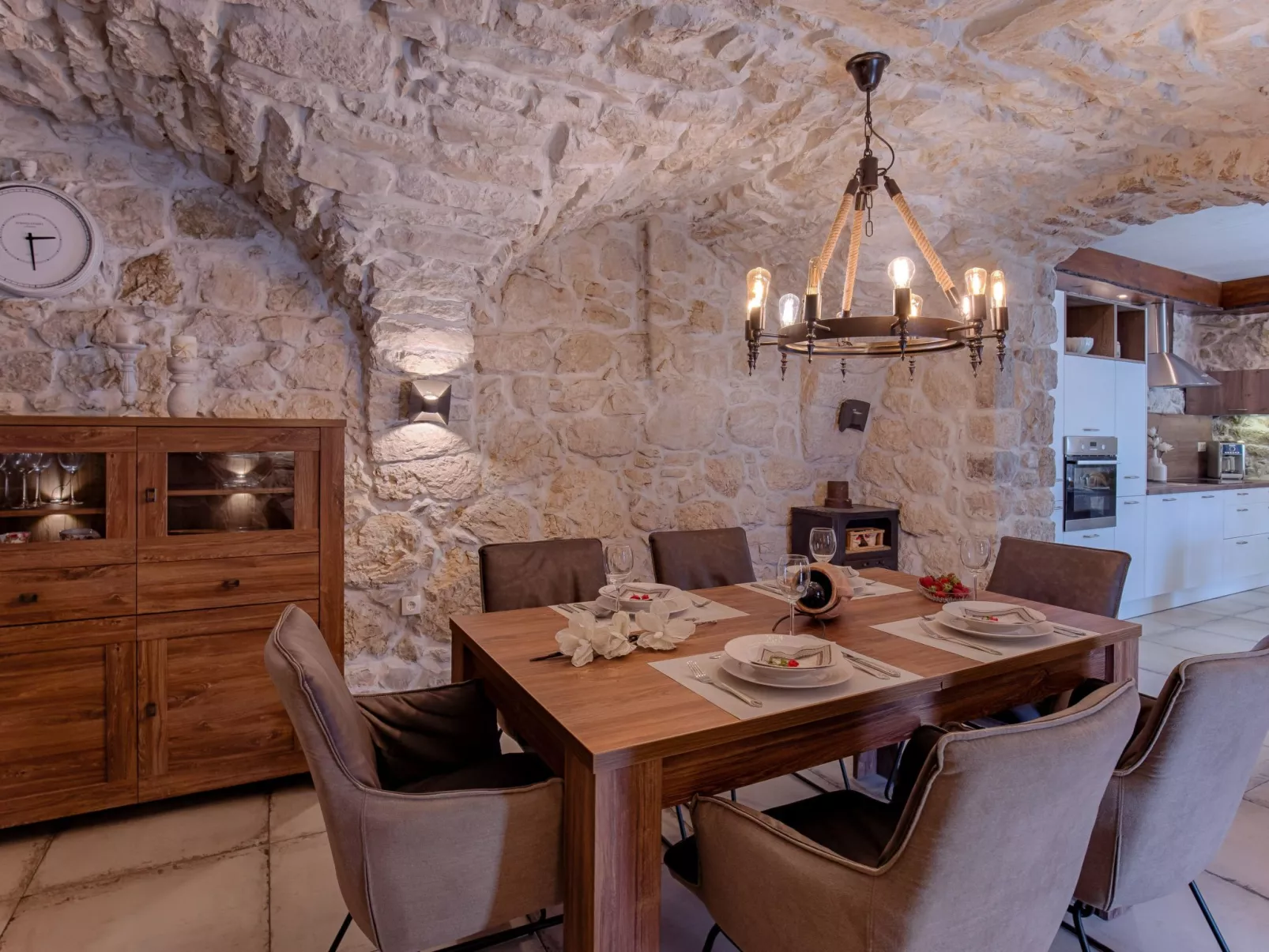 Luxuriöse Steinvilla "Mariva Tribalj" mit Pool - Image-tags.info