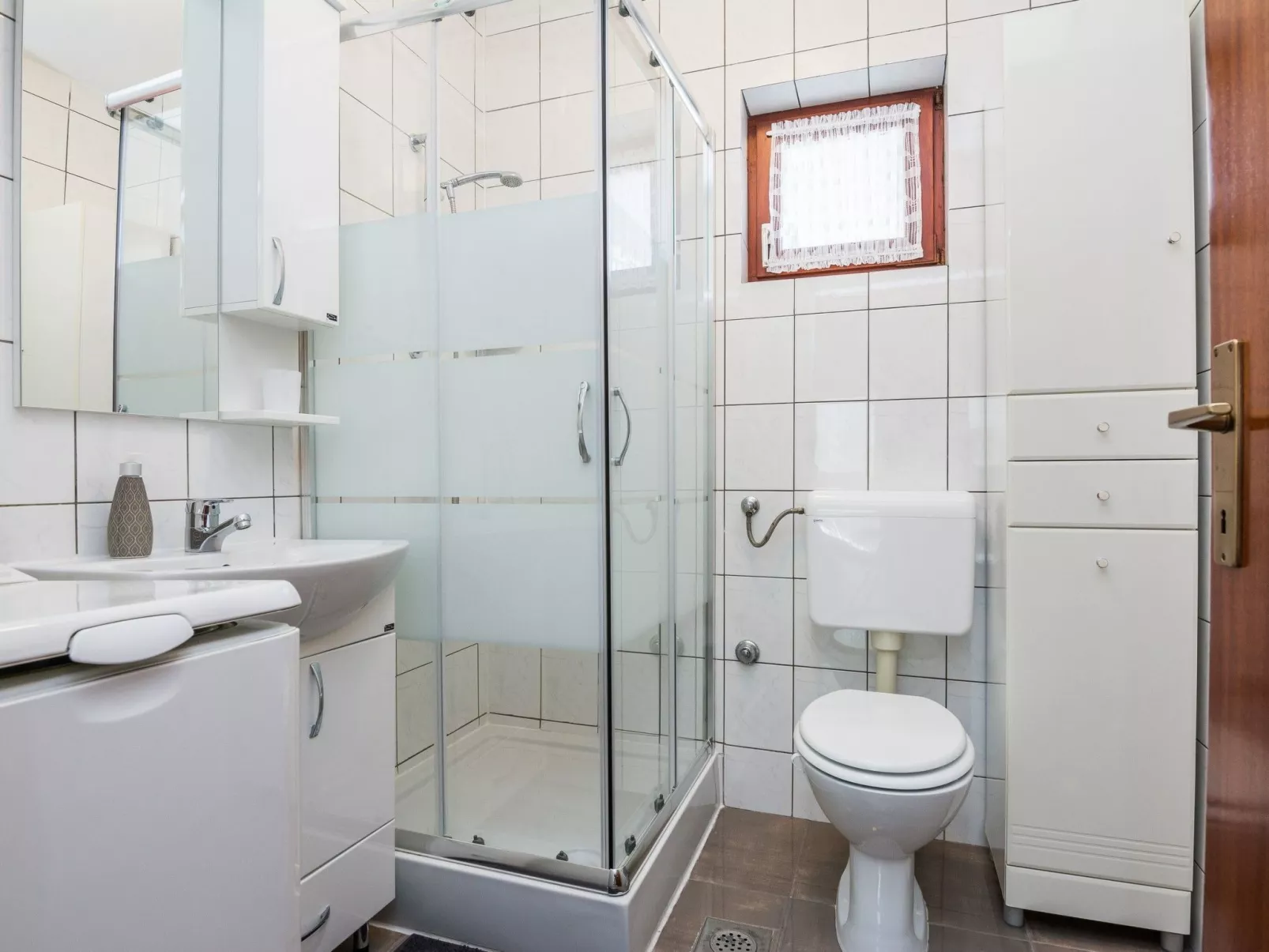 Apartement Susa - Image-tags.info