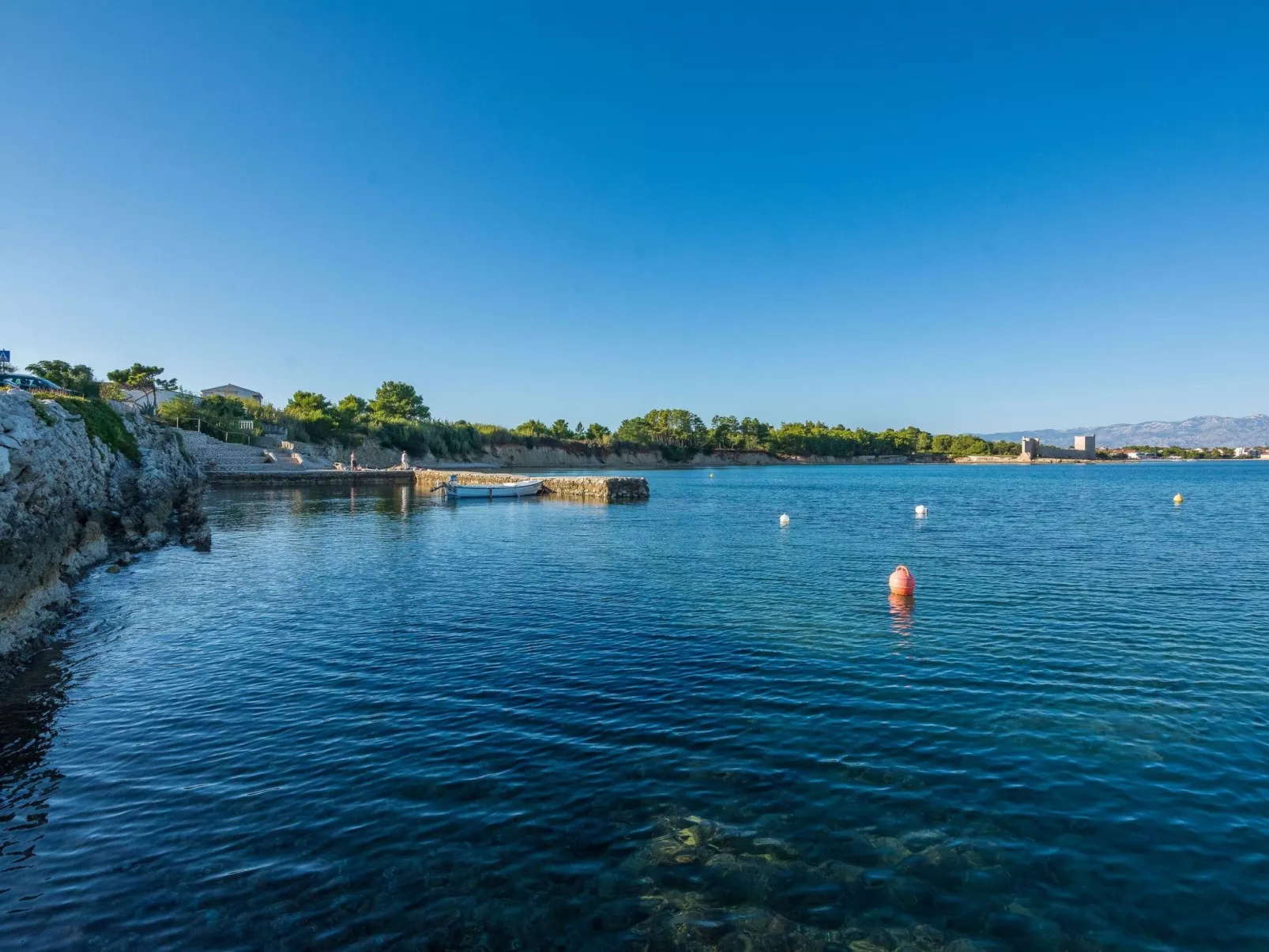 Apartment Weiss 1 - Image-tags.info