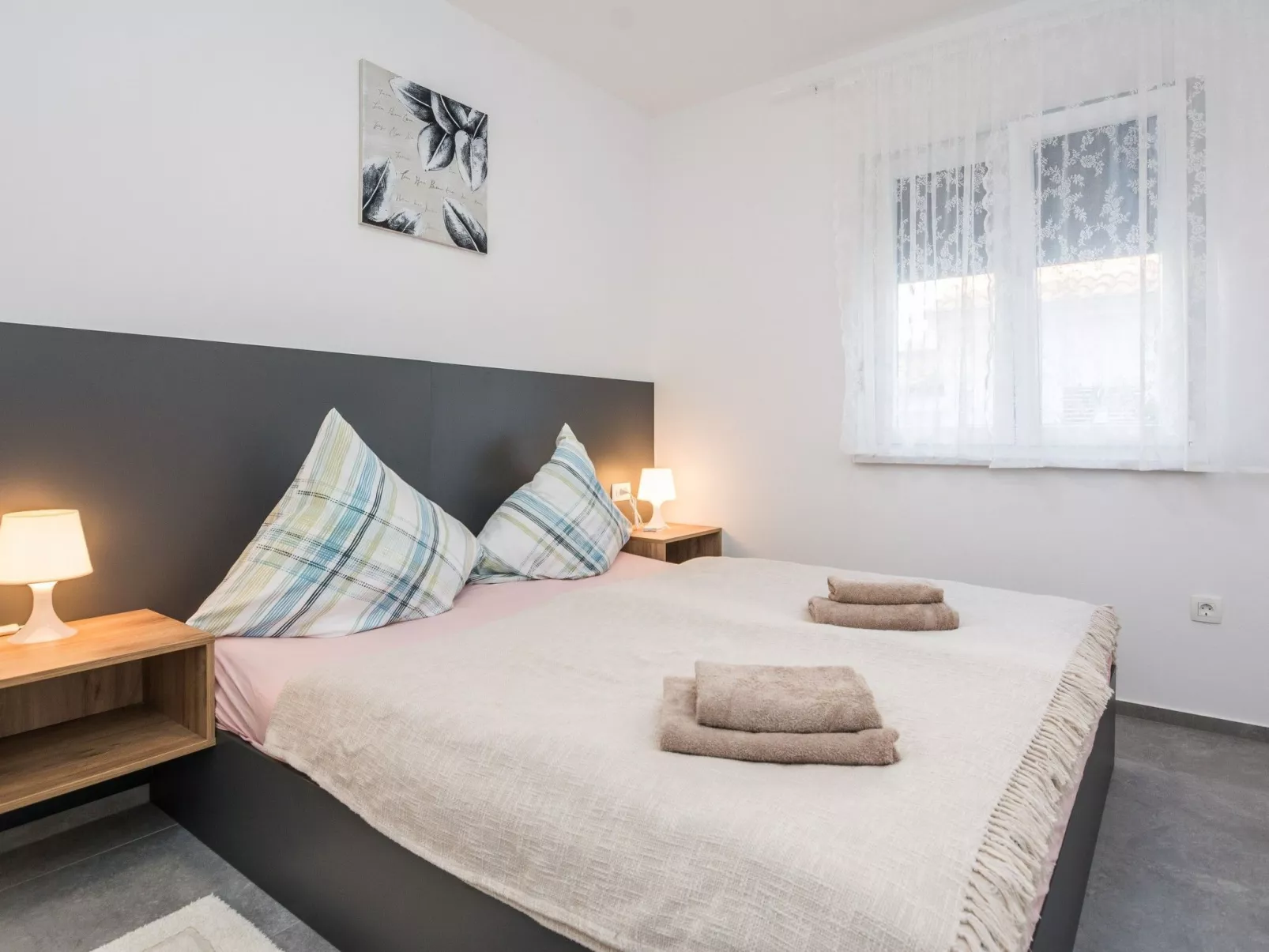 Apartment Spanic 1 - Image-tags.info