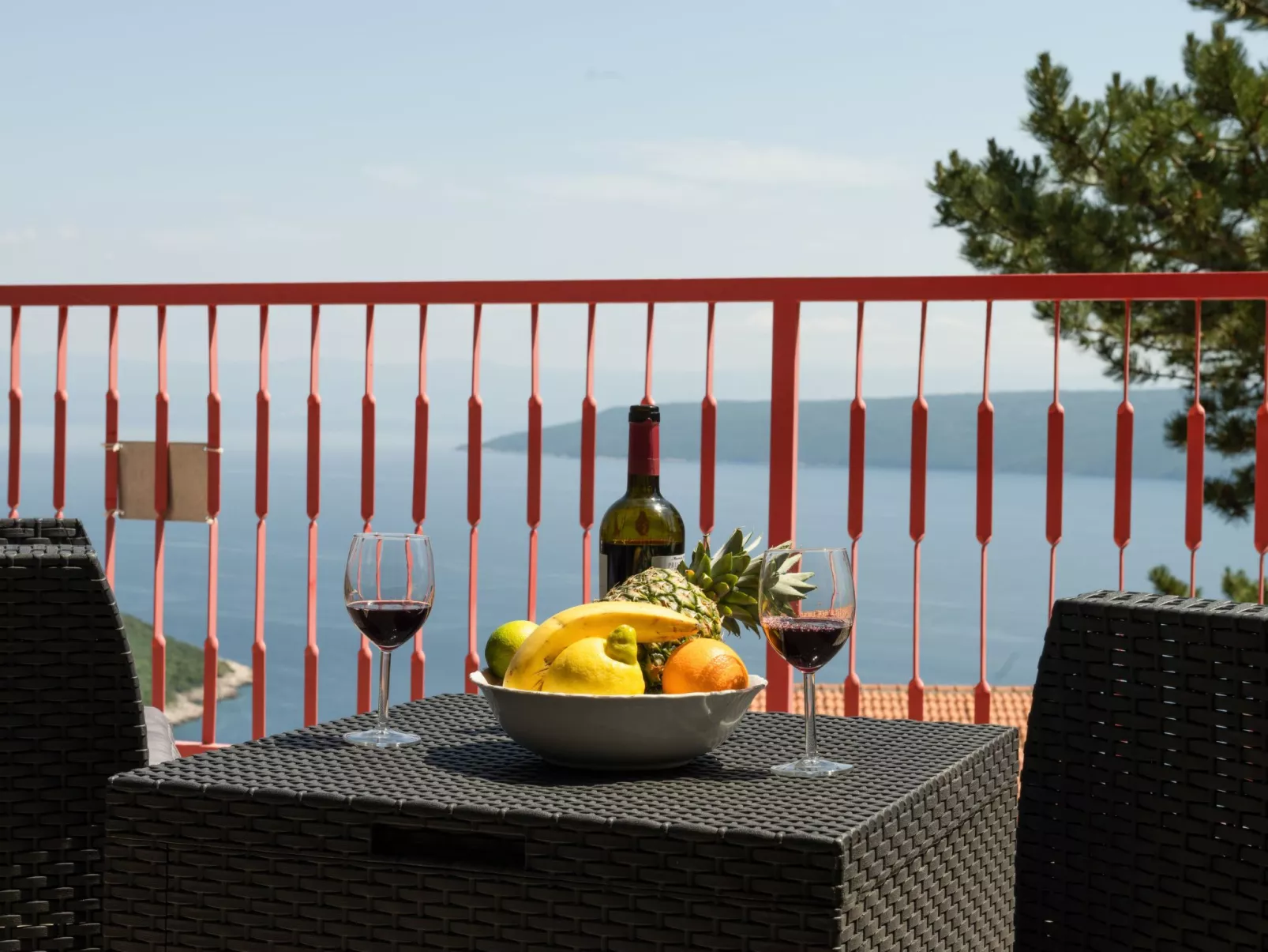 Luxury Seaview Apartment - Image-tags.info