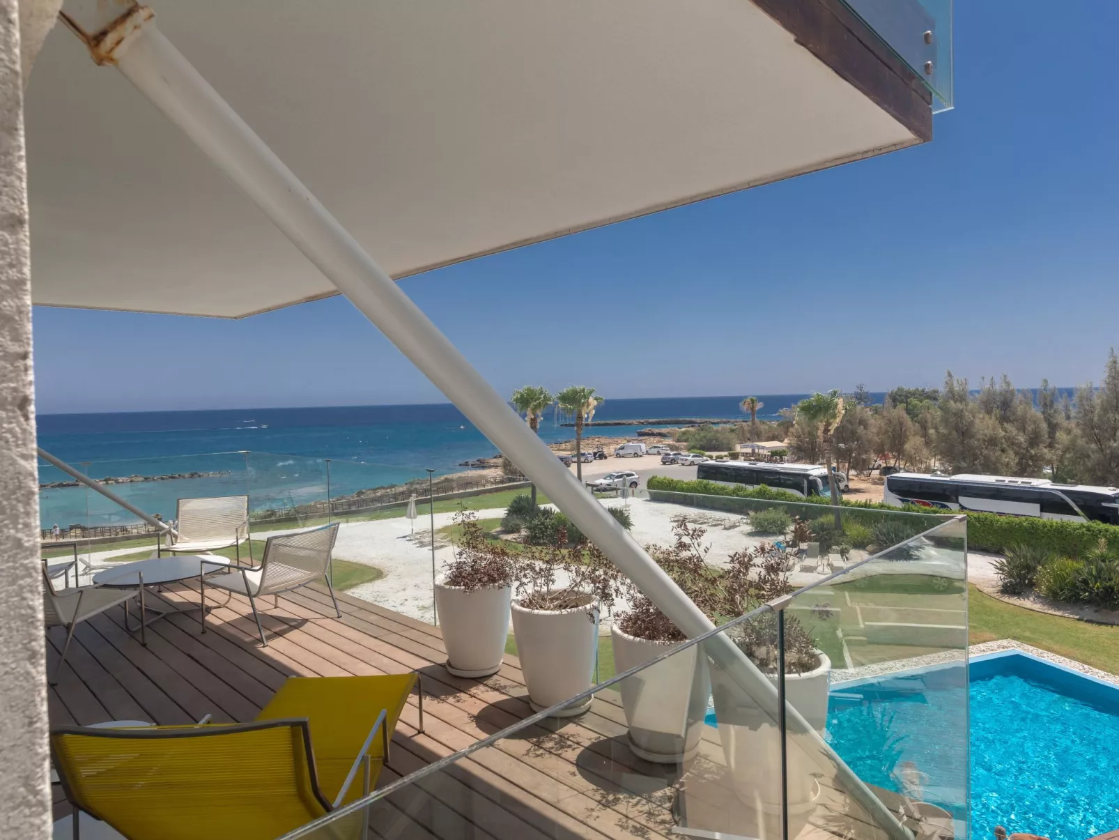 Luxuriöse Wohnung am Strand von Thalassa - Image-tags.info