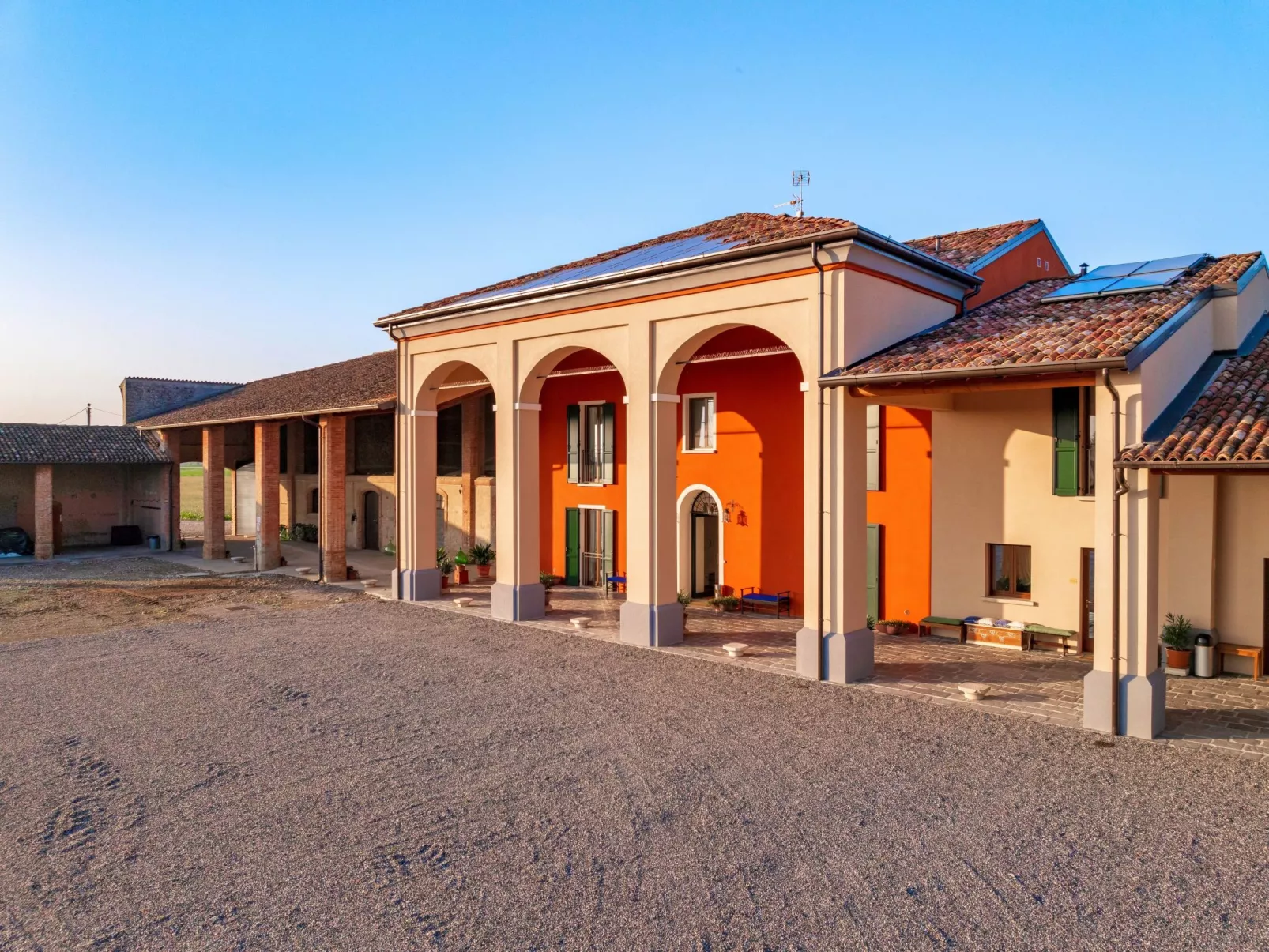 Penthouse - Doppelbett und Doppelschlafcouch - Image-tags.info