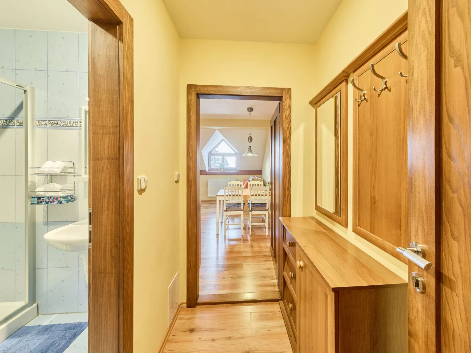 Vysoké nad Jizerou - Binnen