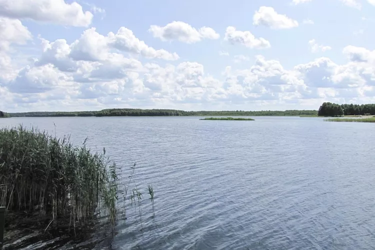 Holiday home, Nowa Kaletka--Waterzicht