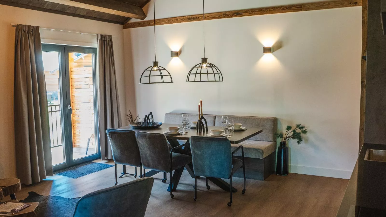 Seeblick am Afritzer See - Eetkamer