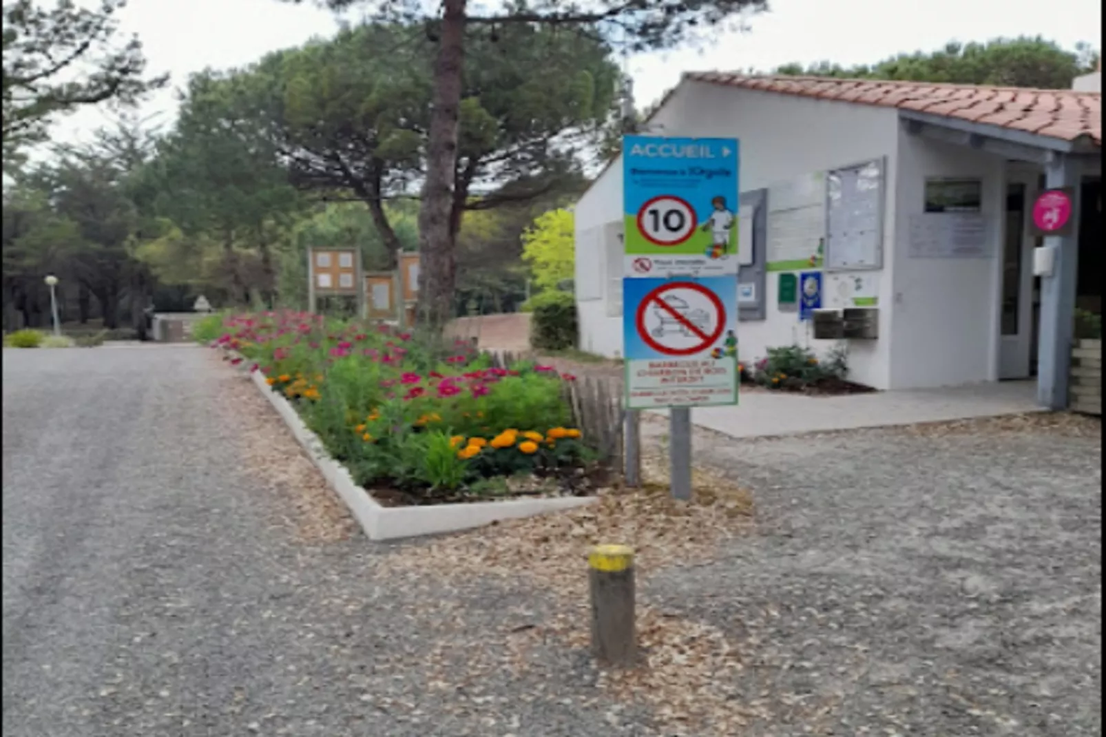 Villa Russie - Domaine Le Sherwood-Buitenkant zomer