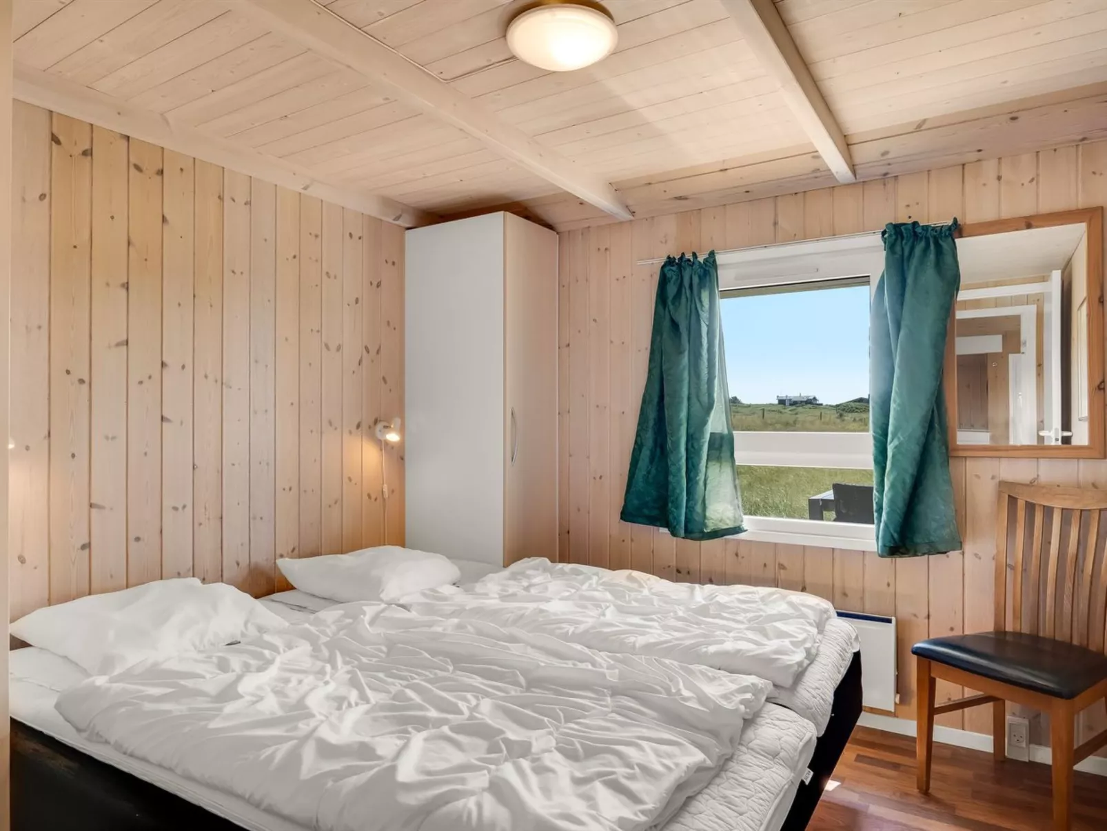 "Katla" - 400m from the sea-Binnen