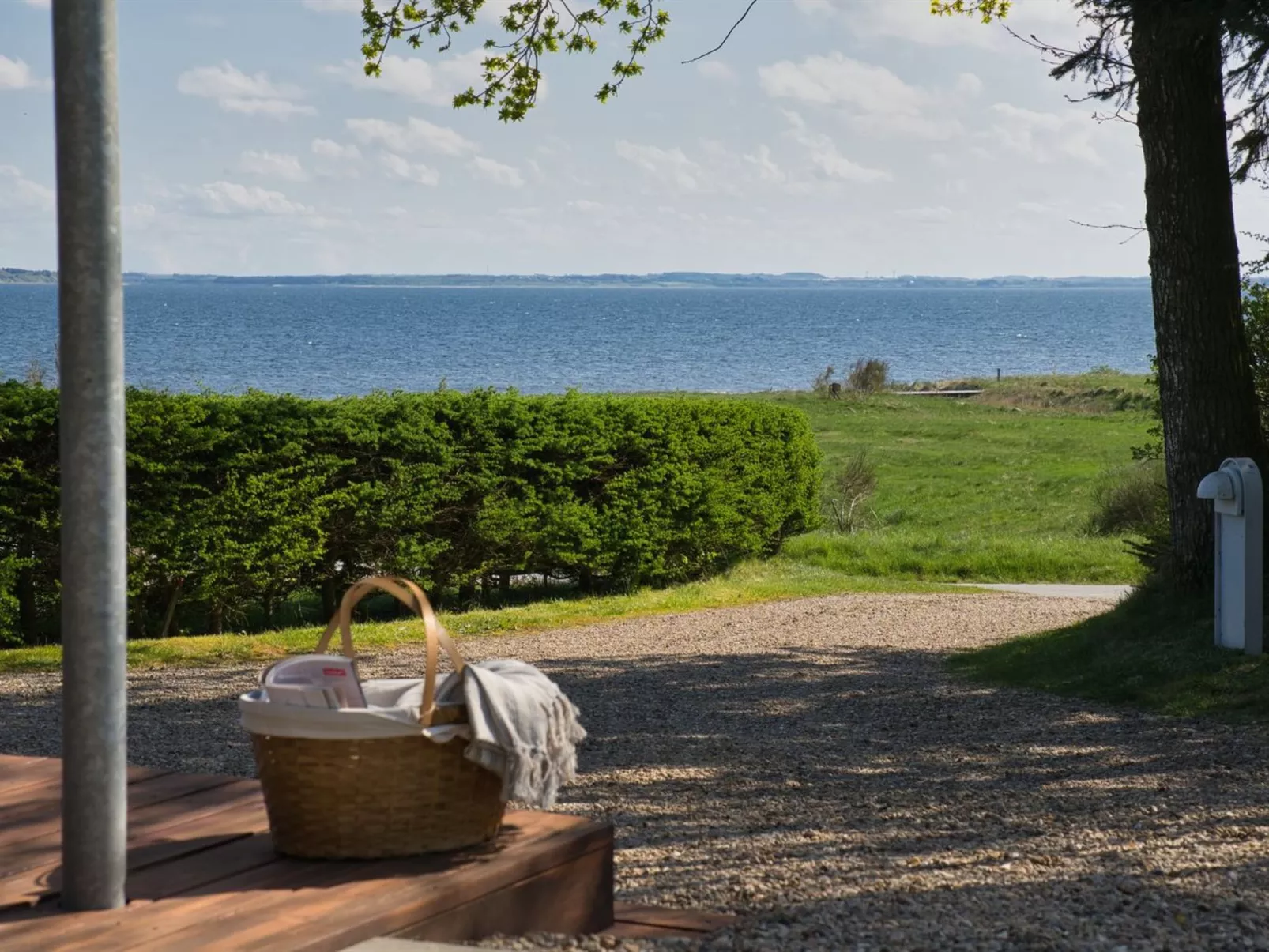 "Elissa" - 50m to the fjord-Buiten