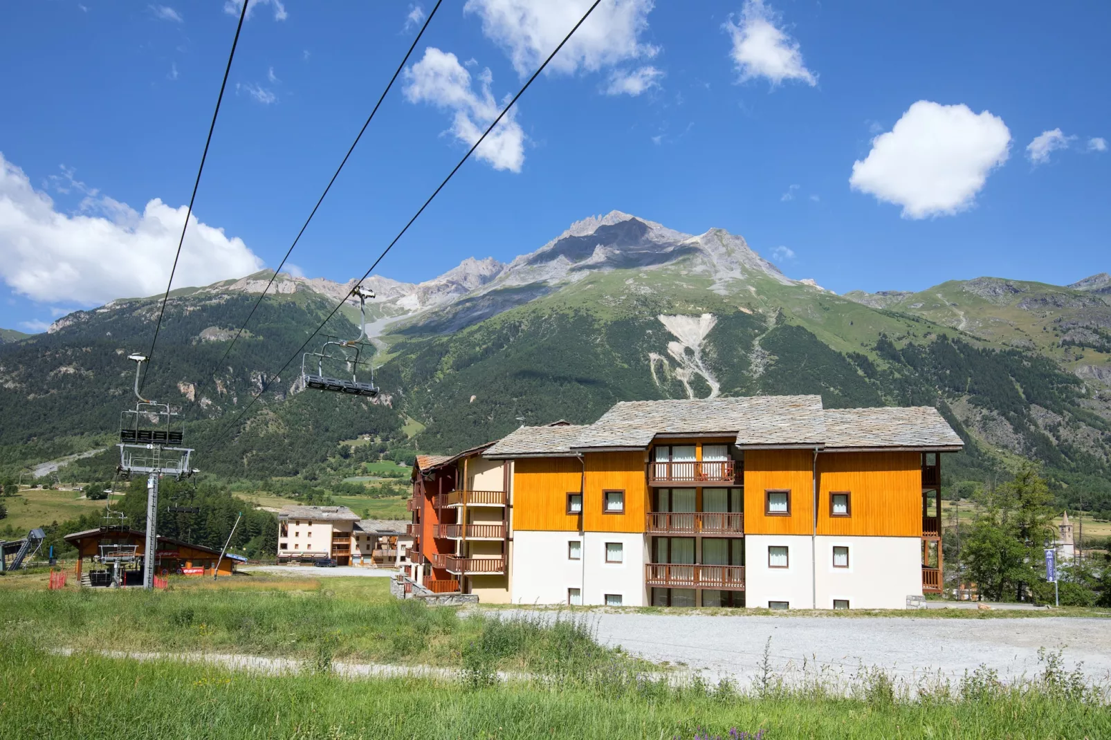 Balcons B 021 - PARC NAT. VANOISE appart. 6 pers. - Buitenlucht