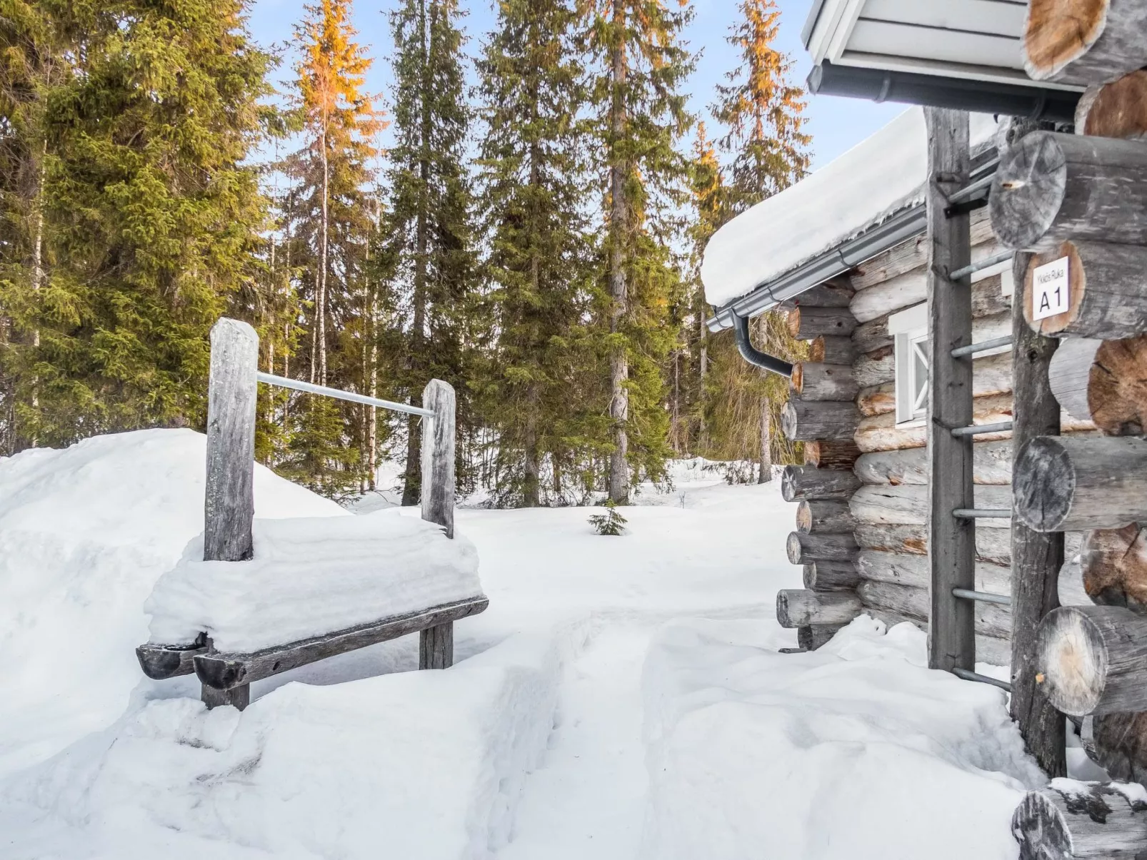 Ykkösruka 3, 3a - Binnen