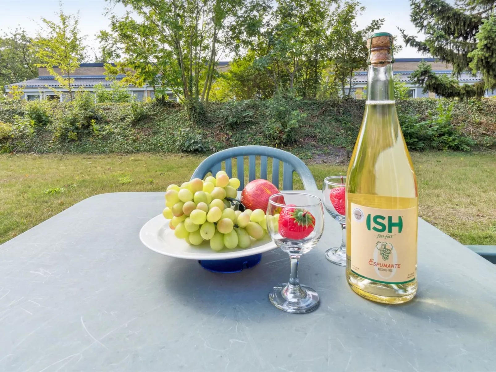 "Bengta" - 250m from the sea - Buiten