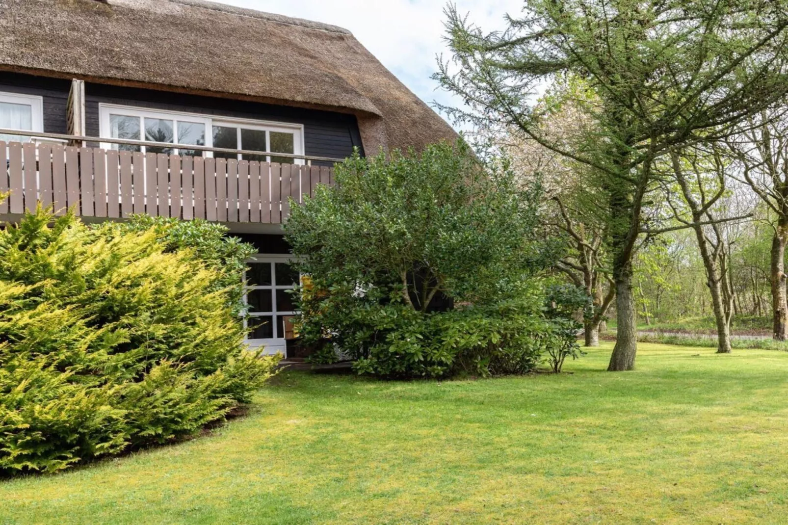 450950-Buitenkant zomer