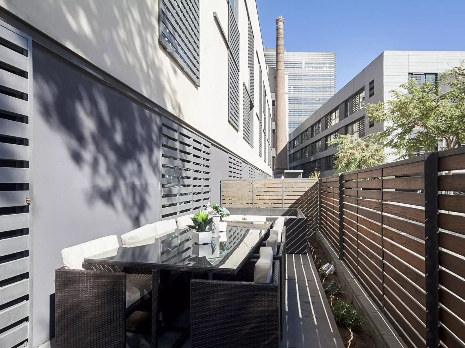 Großes Strand-Loft mit Terrasse-Image-tags.info