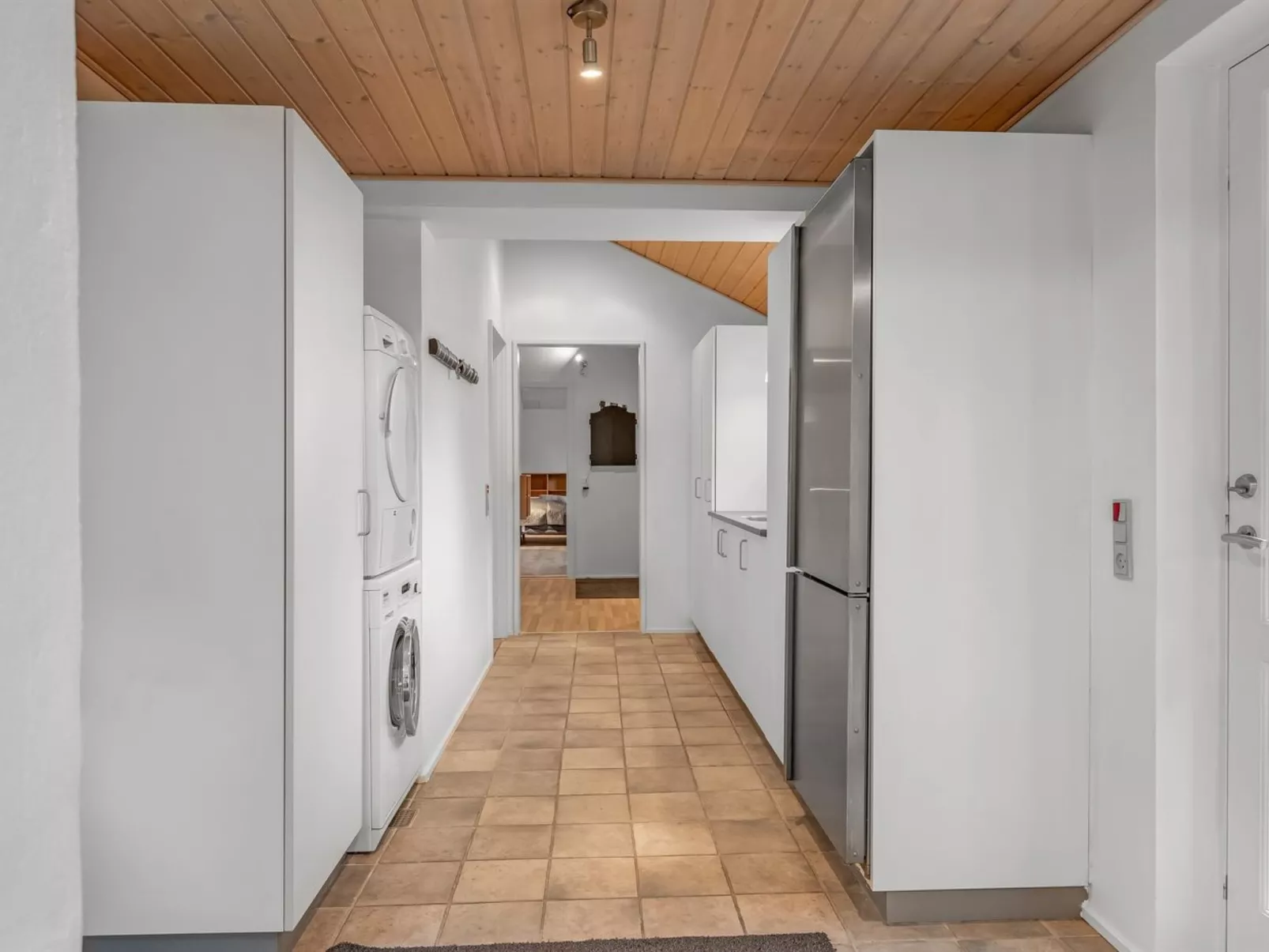 "Nele" - 1.4km from the sea-Binnen