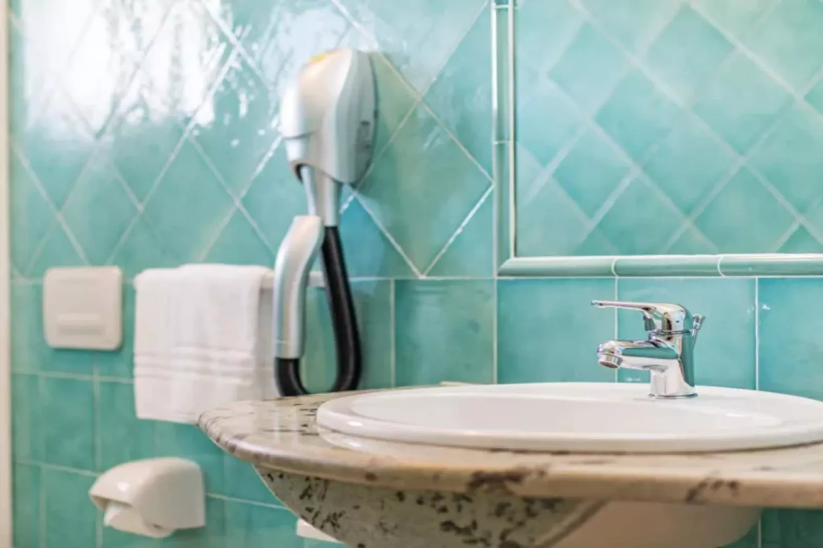 Residence Club Gli Ontani STUDIO - 4 PAX M4-Badkamer