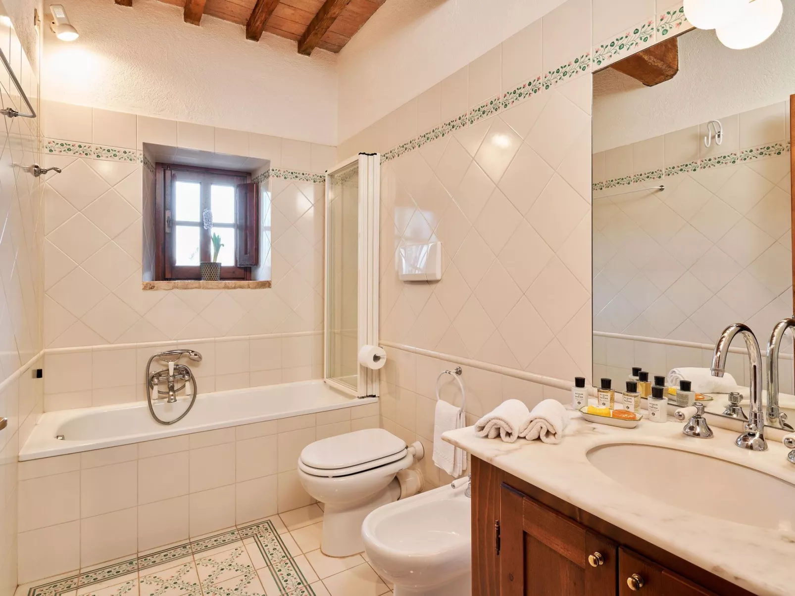 Haus Monte - Image-tags.info