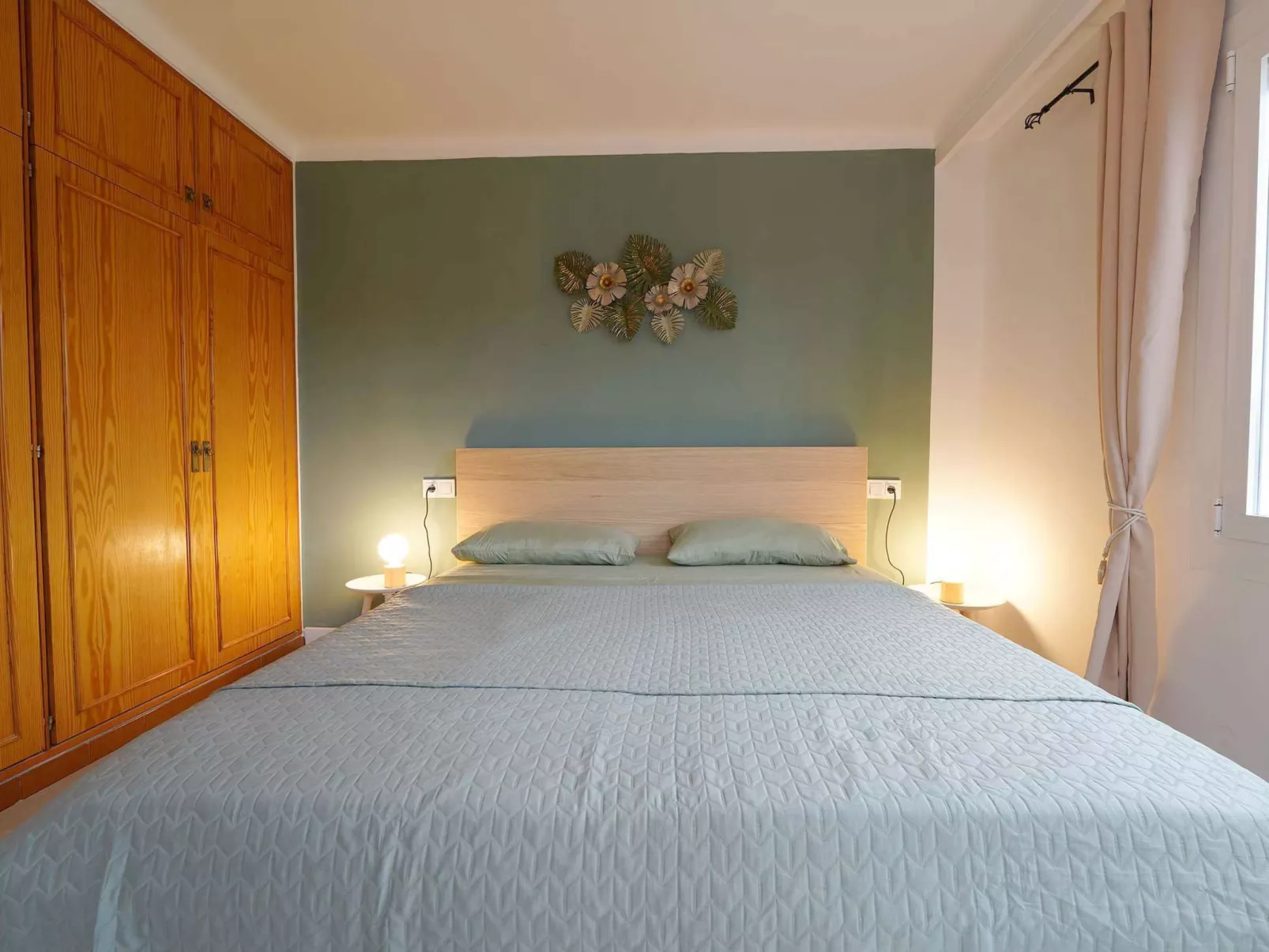 Mit Privatpool für 5 Personen  + 1 Kind ca. 210 m&sup2; in Cala Pi, Balearen (M - Image-tags.info