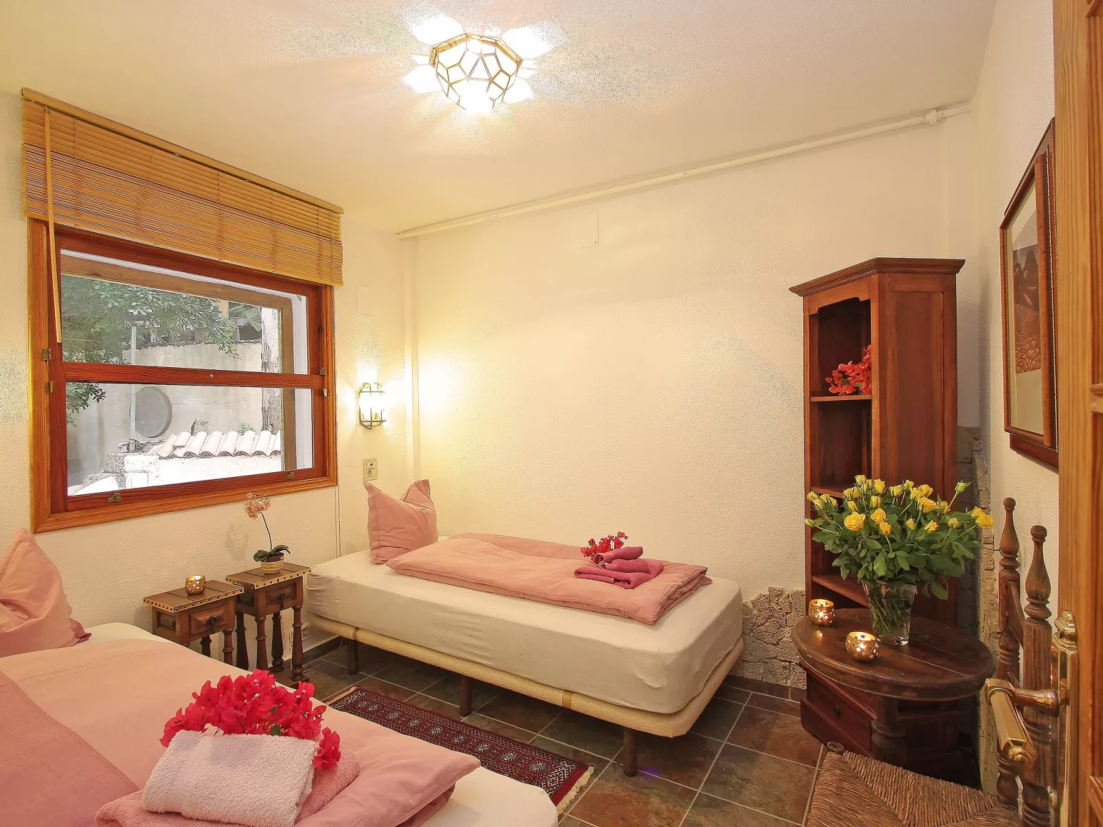 Villa Castillo Moro - Image-tags.info