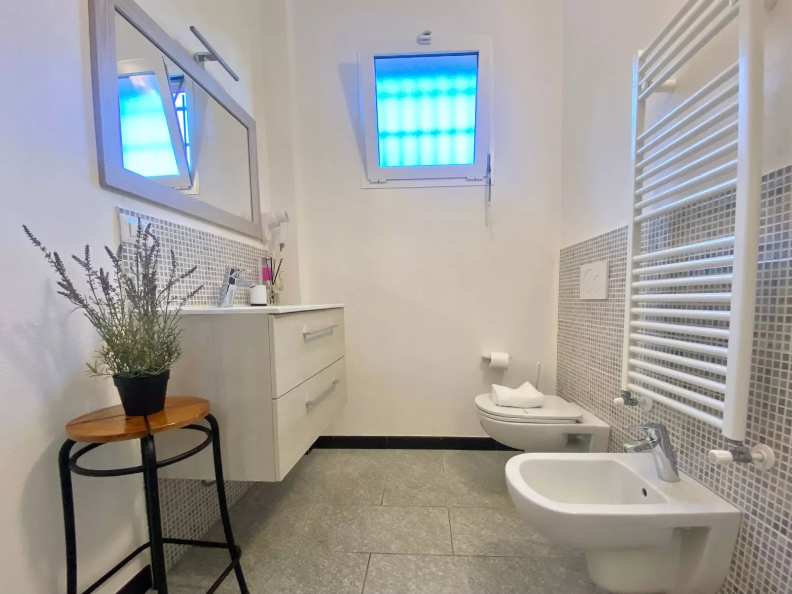 Gemütliche Wohnung mit Privatparkplatz - Image-tags.info