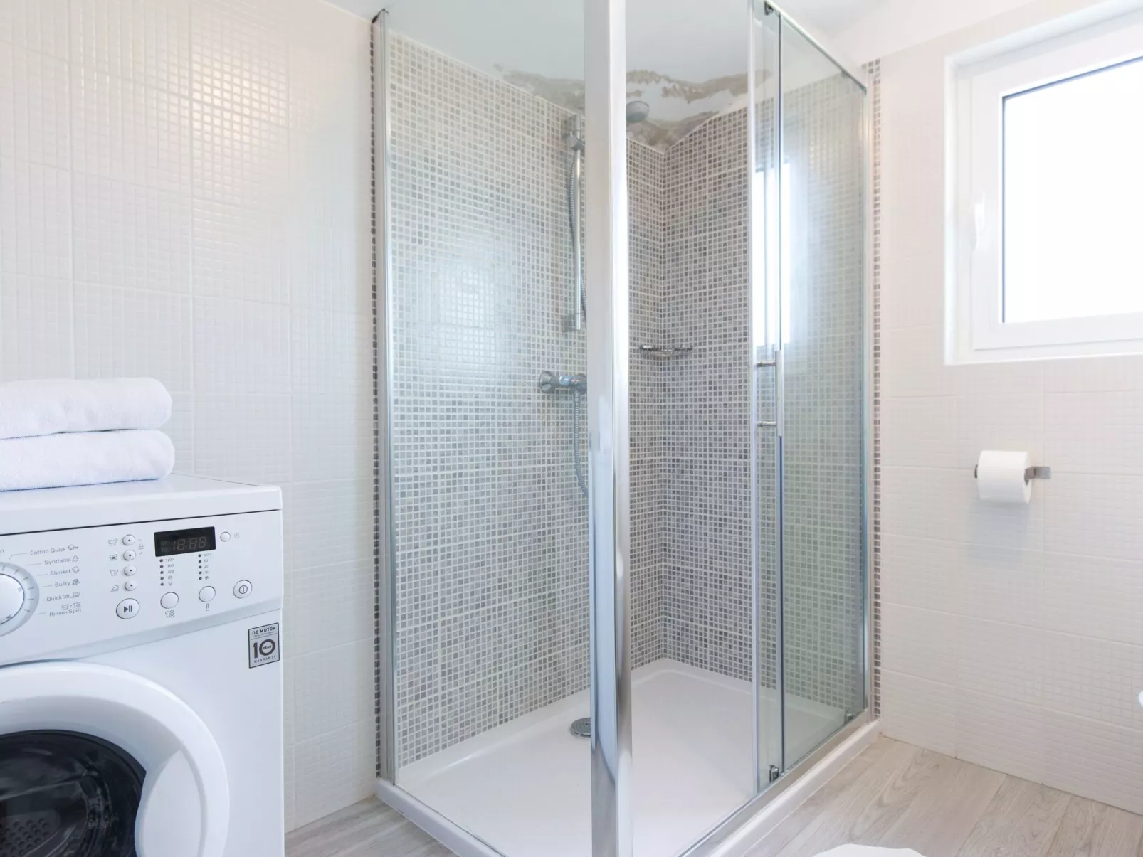 "Valica" mit privatem Pool - Image-tags.info