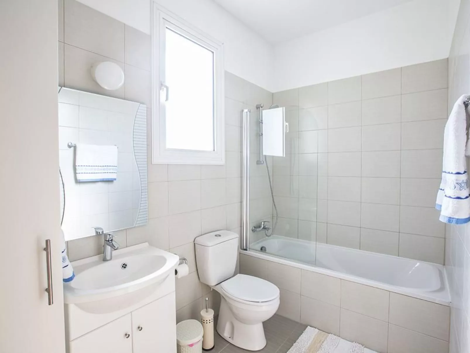 In Protaras mit privatem Parkplatz - Image-tags.info