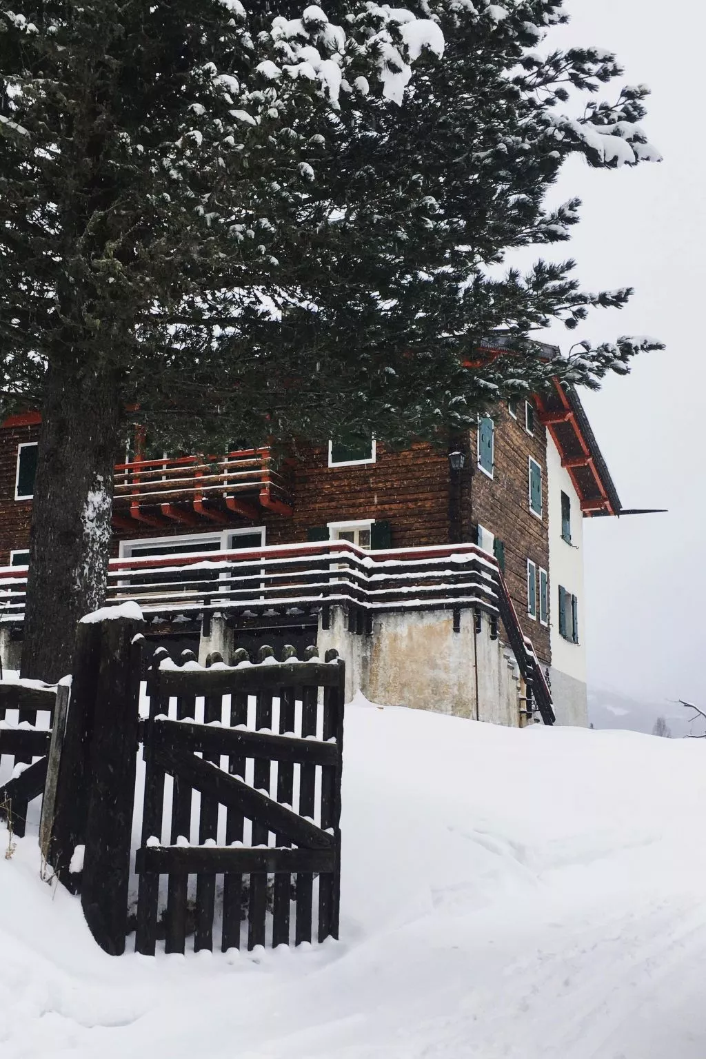 QC House- Chalet tra le alpi - Image-tags.info