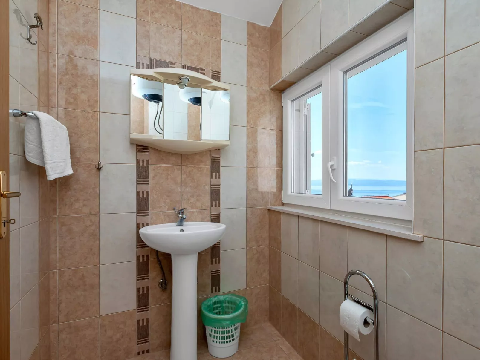 Vele Duplex-Wohnung mit Terrassen und Meerblick - Image-tags.info