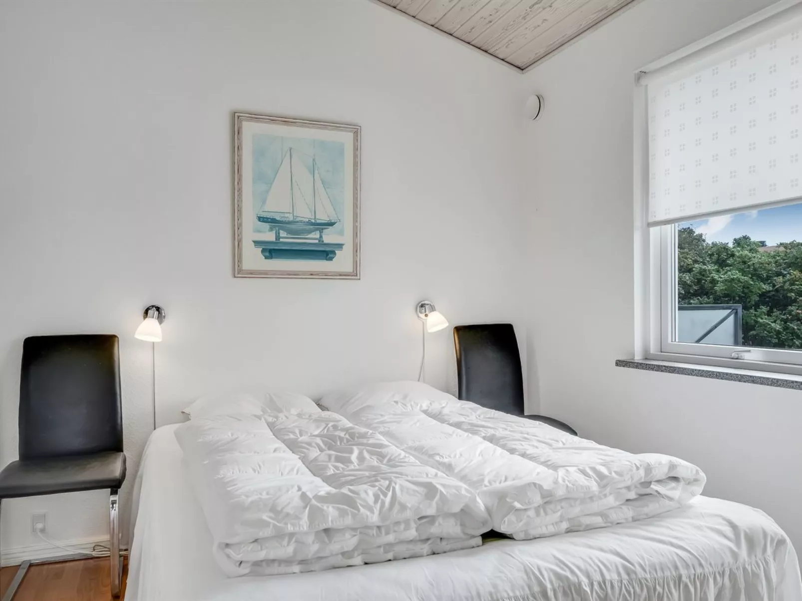 "Elnur" - 200m to the fjord - Binnen