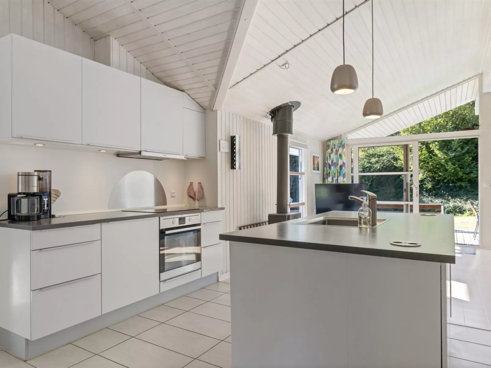 "Sybil" - 350m from the sea - Binnen