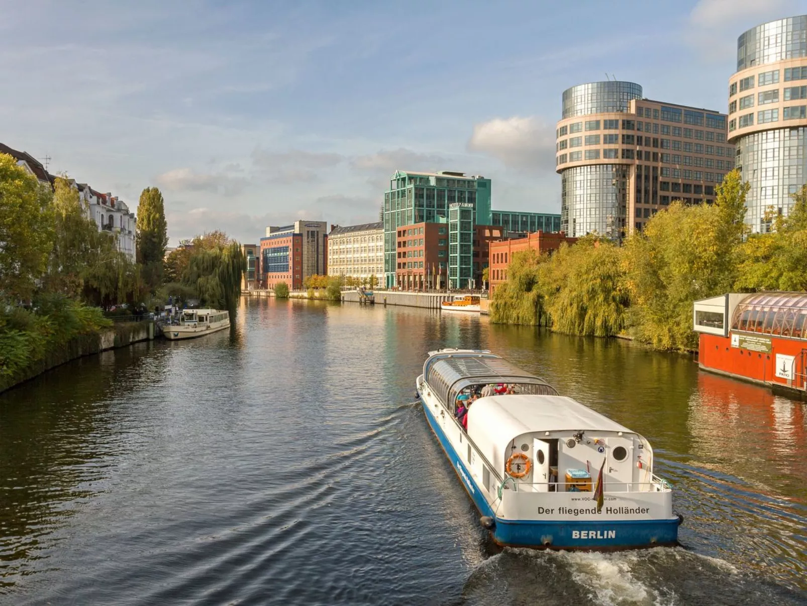 In Berliner Innenstadt, Siegessäule-Nähe - Image-tags.info