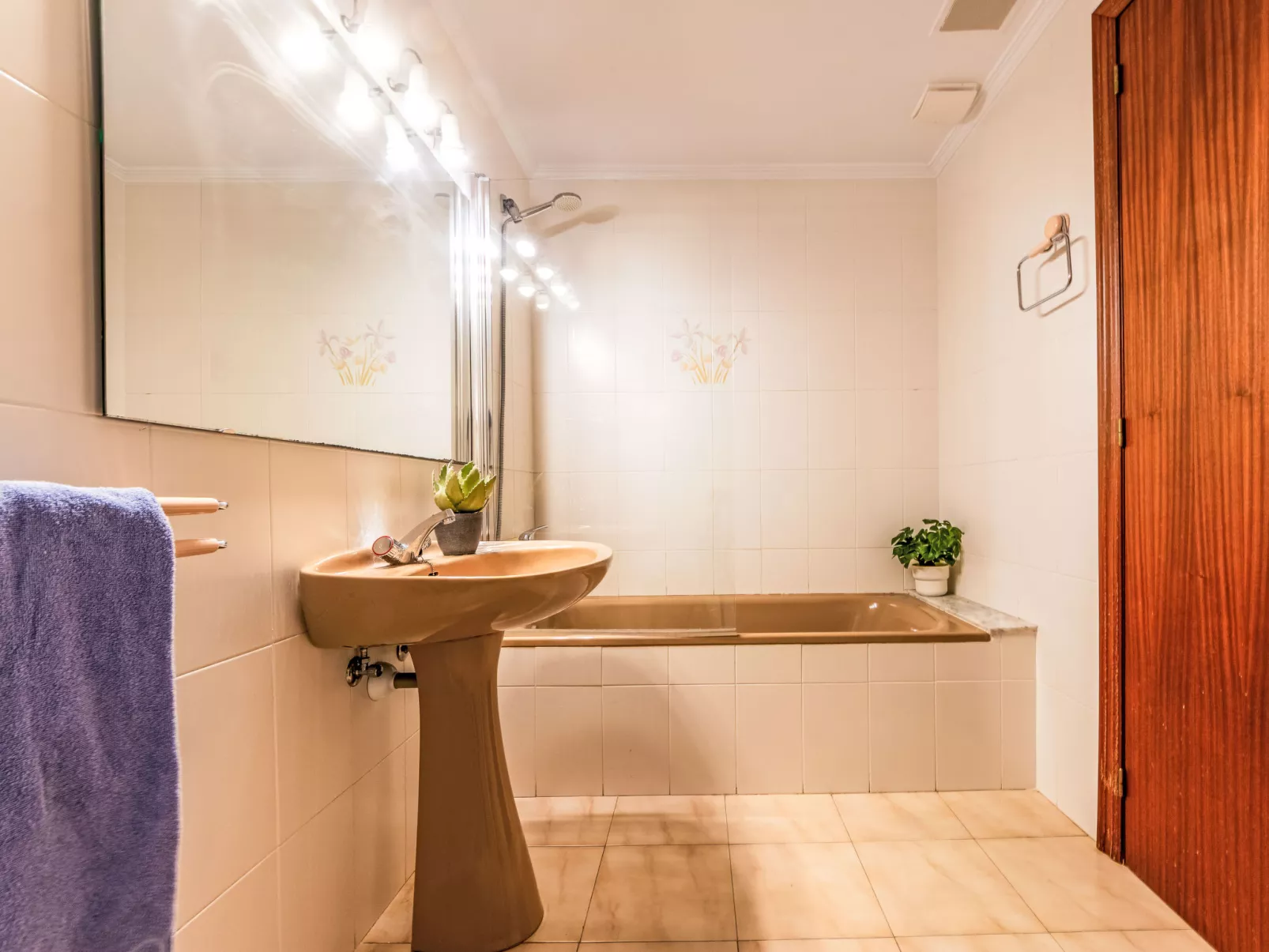 Bahia Dorada - Binnen