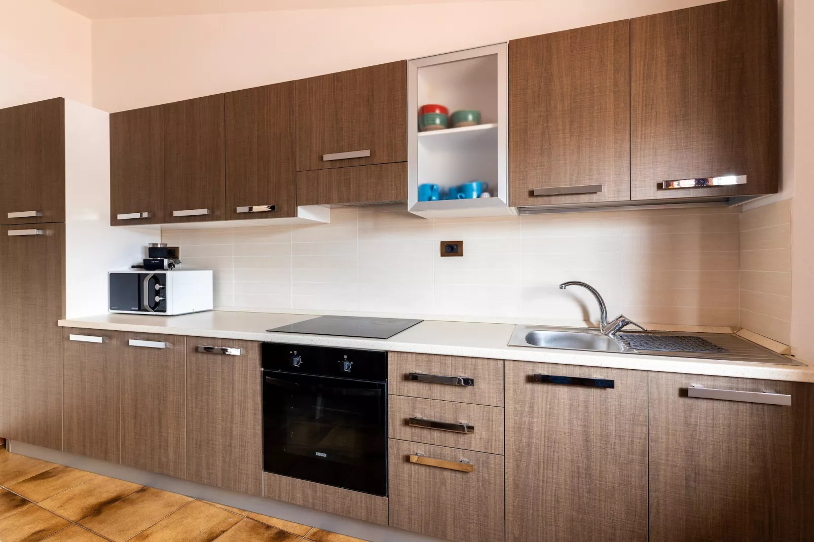 QUADRILOCALE CASTELSARDO CENTRO-Keuken