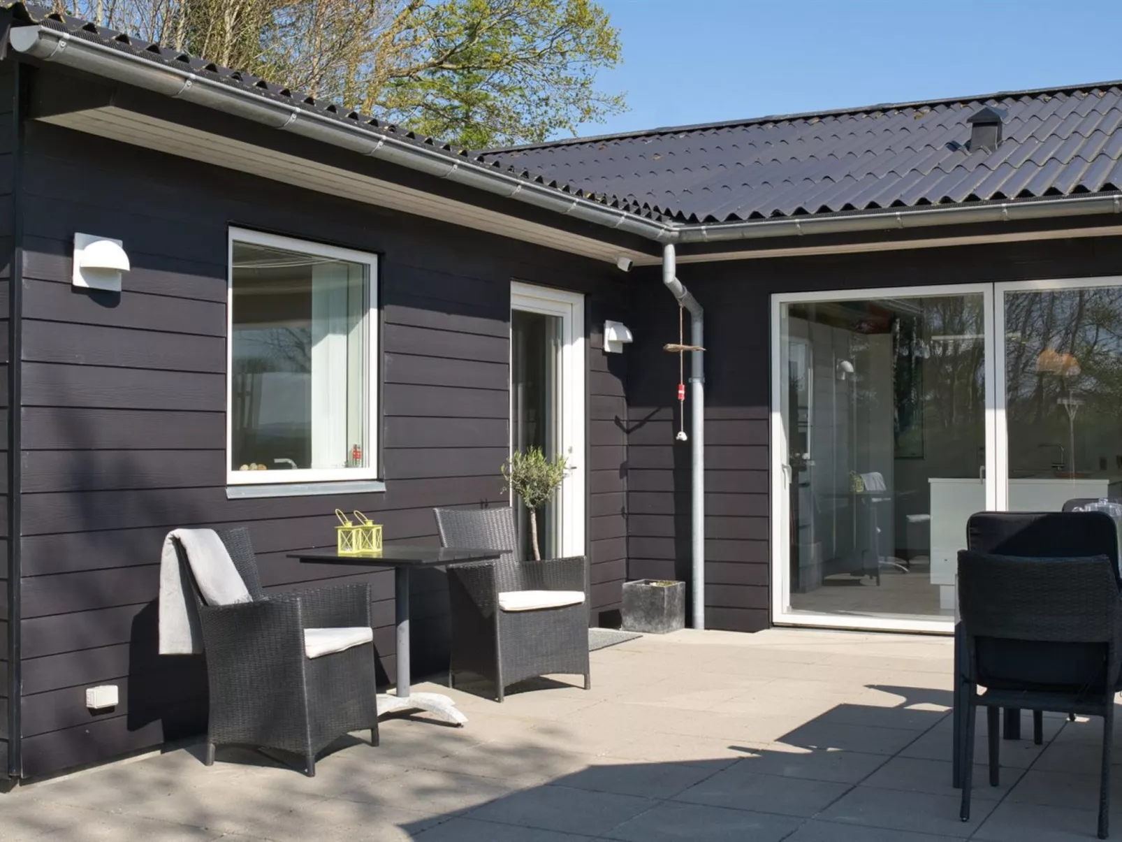 "Elissa" - 50m to the fjord-Buiten