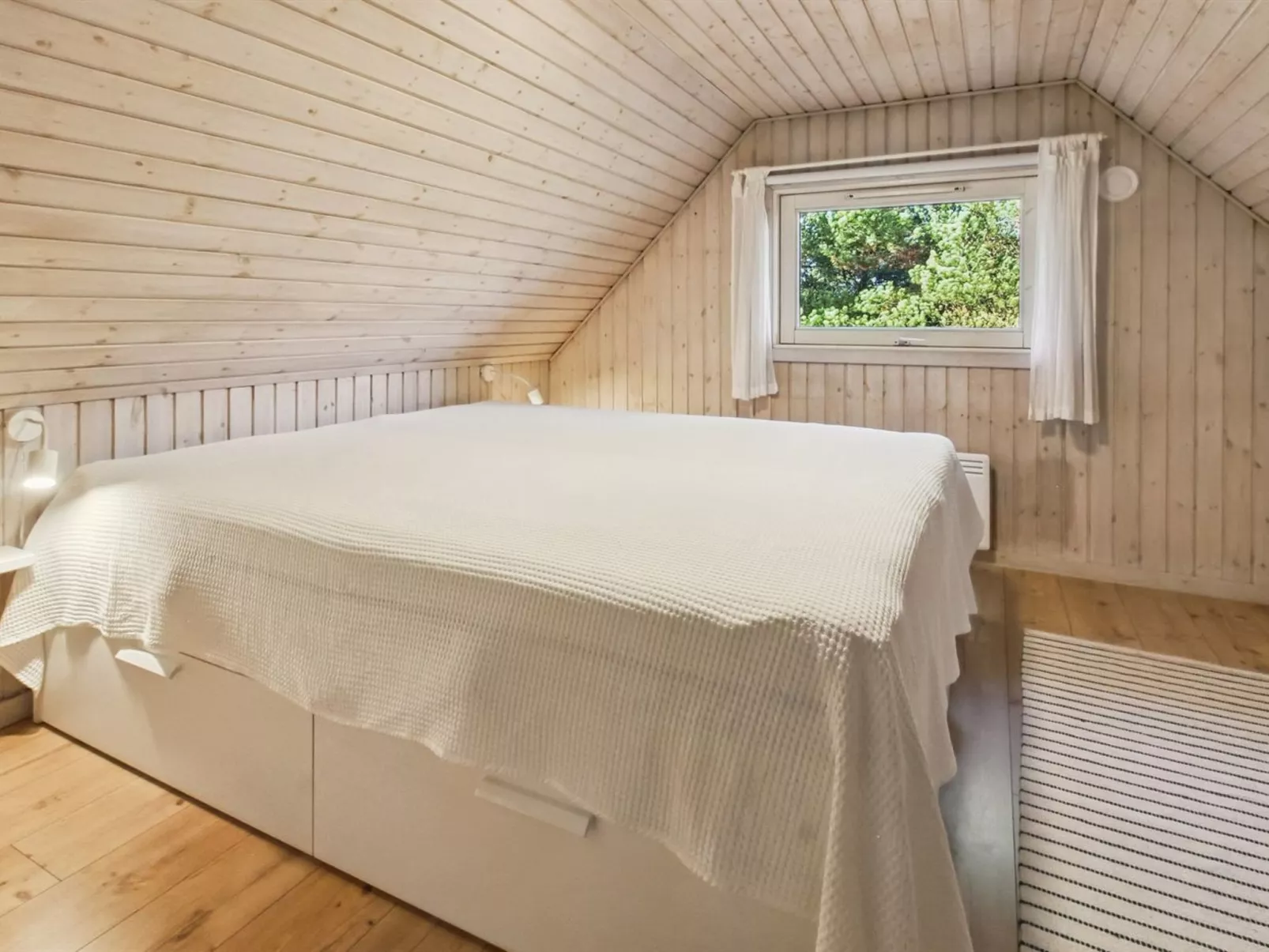 "Karri" - 1.1km from the sea-Binnen