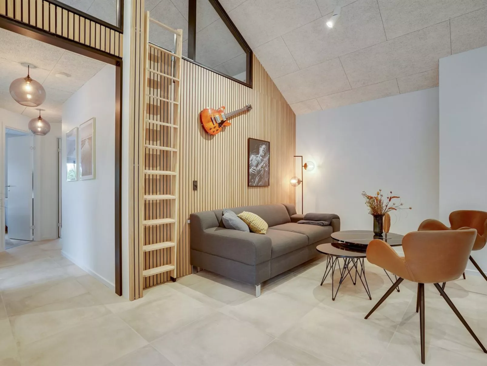 "Menja" - 1.4km from the sea - Binnen