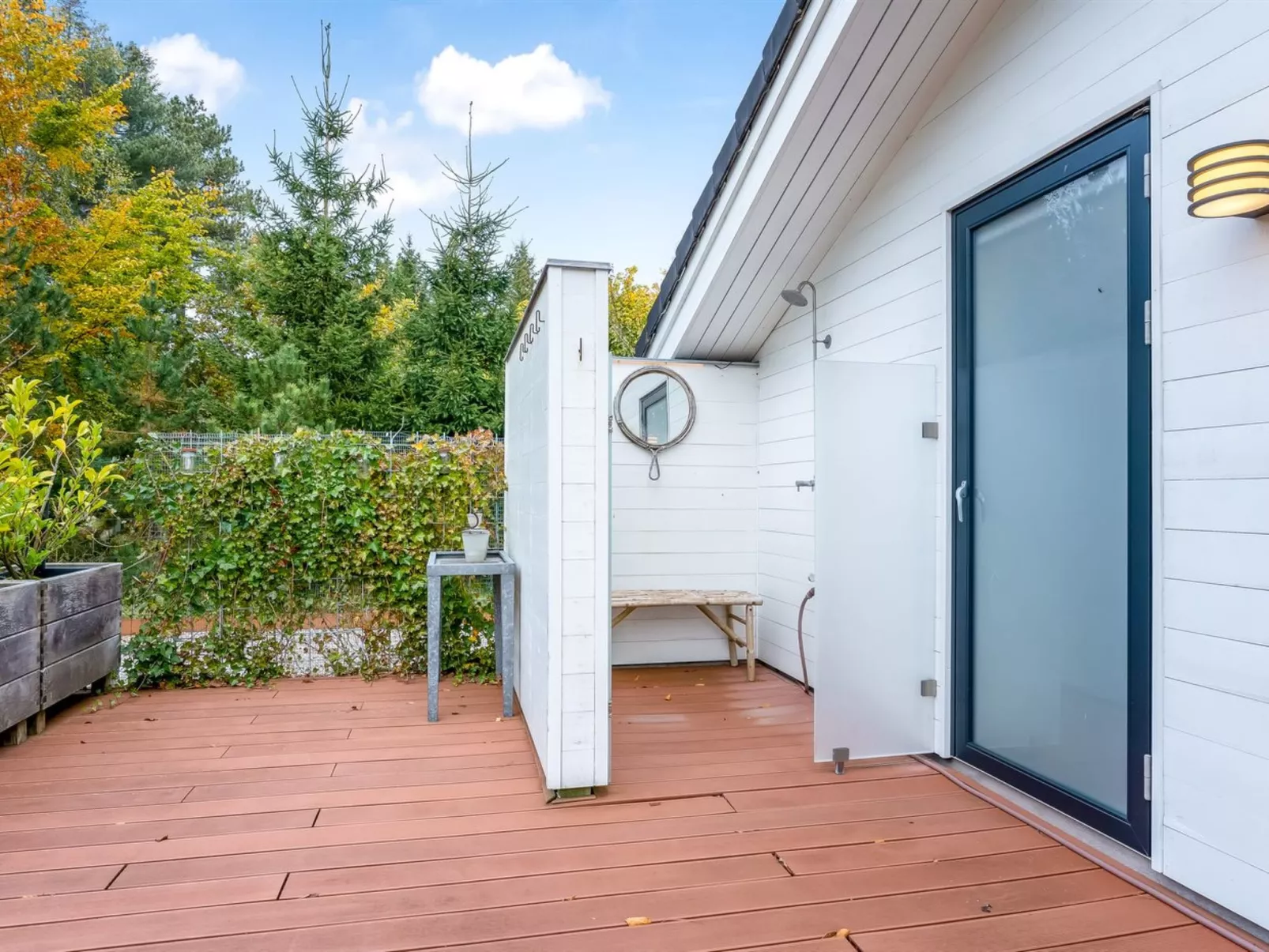 "Wolfger" - 250m from the sea - Buiten