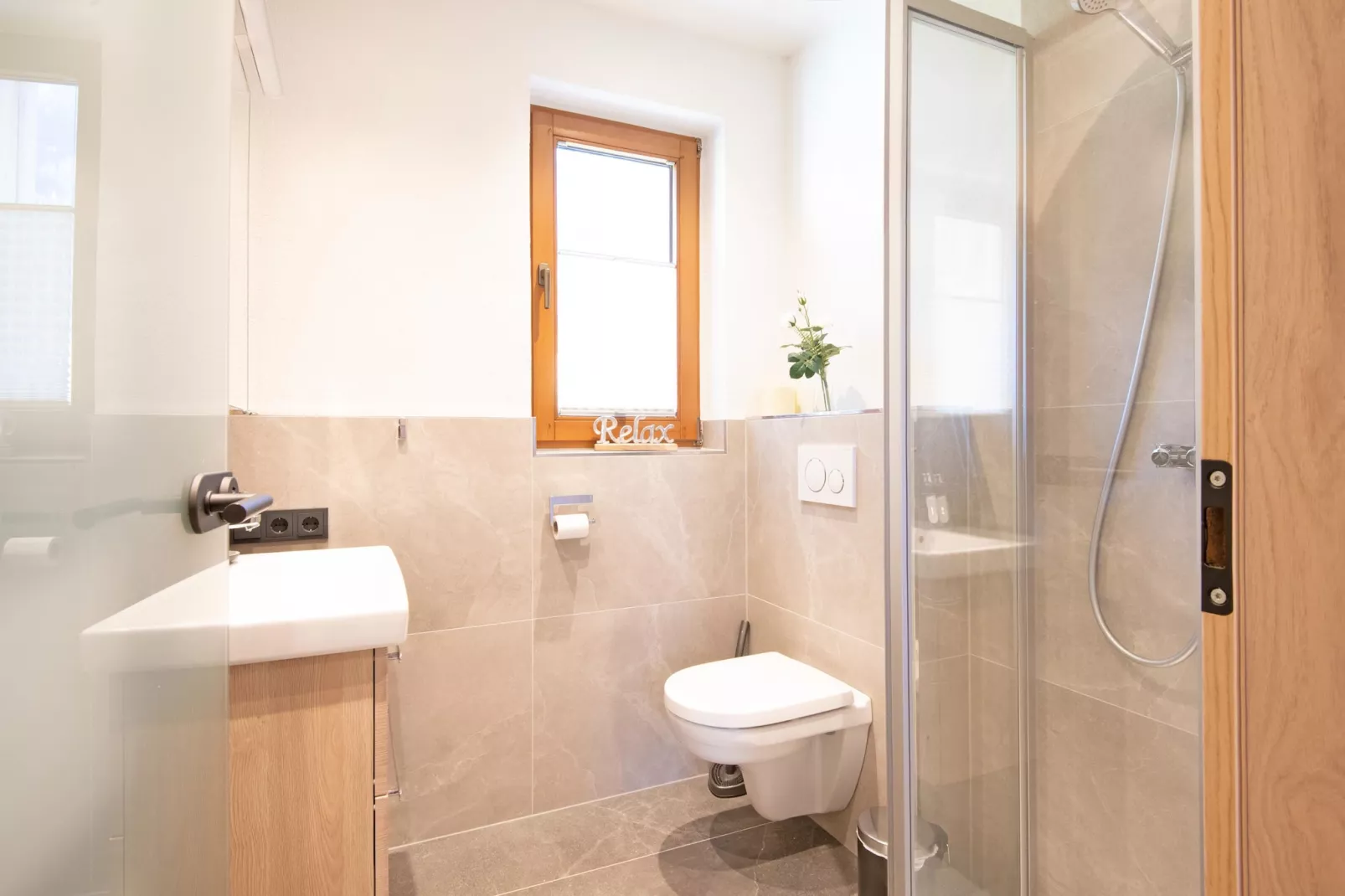 Exklusive Ferienwohnung mit Whirlpool - Badkamer